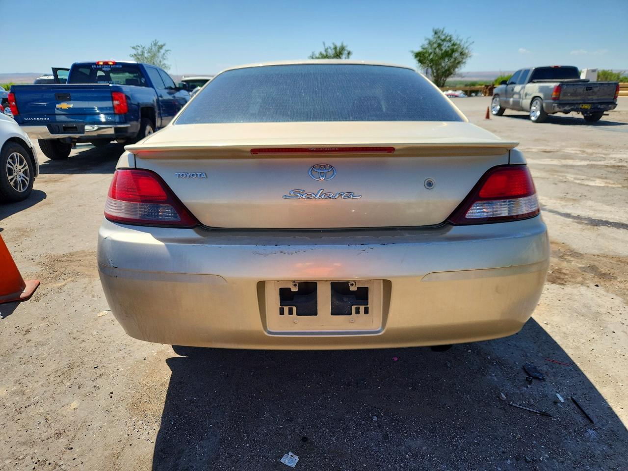 2000 Toyota Camry Solara Se V6 Gold vin: 2T1CF22P4YC416765