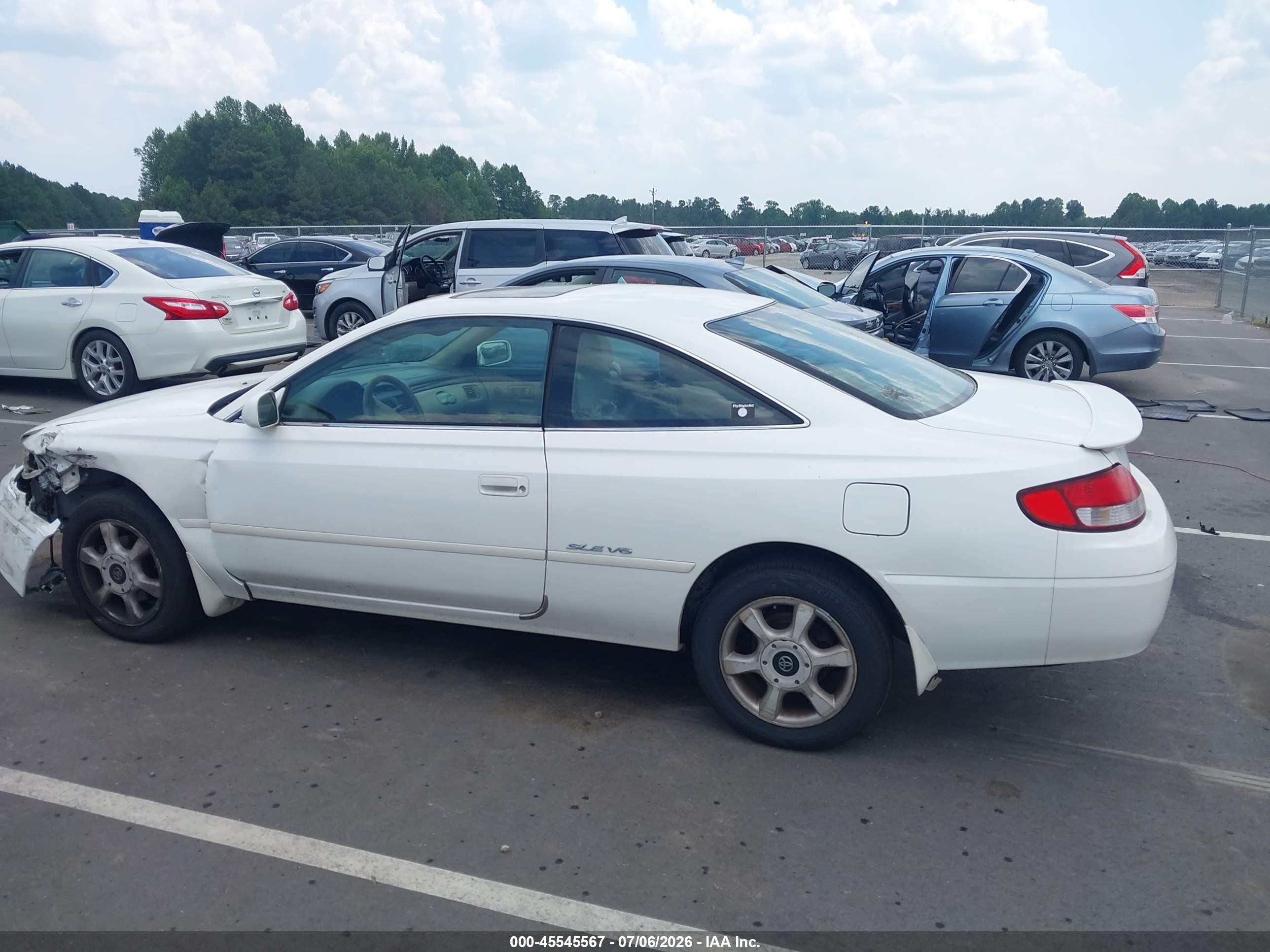 1999 Toyota Camry Solara Sle White vin: 2T1CF22P5XC256961