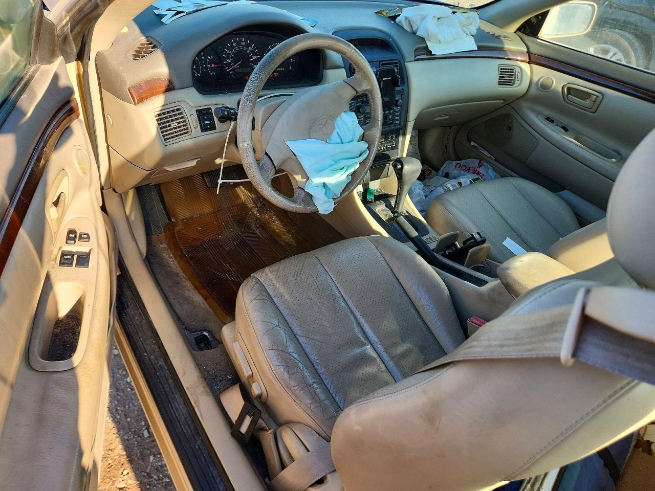 2001 Toyota Camry Solara Sle V6 Золотой vin: 2T1CF22P71C450625