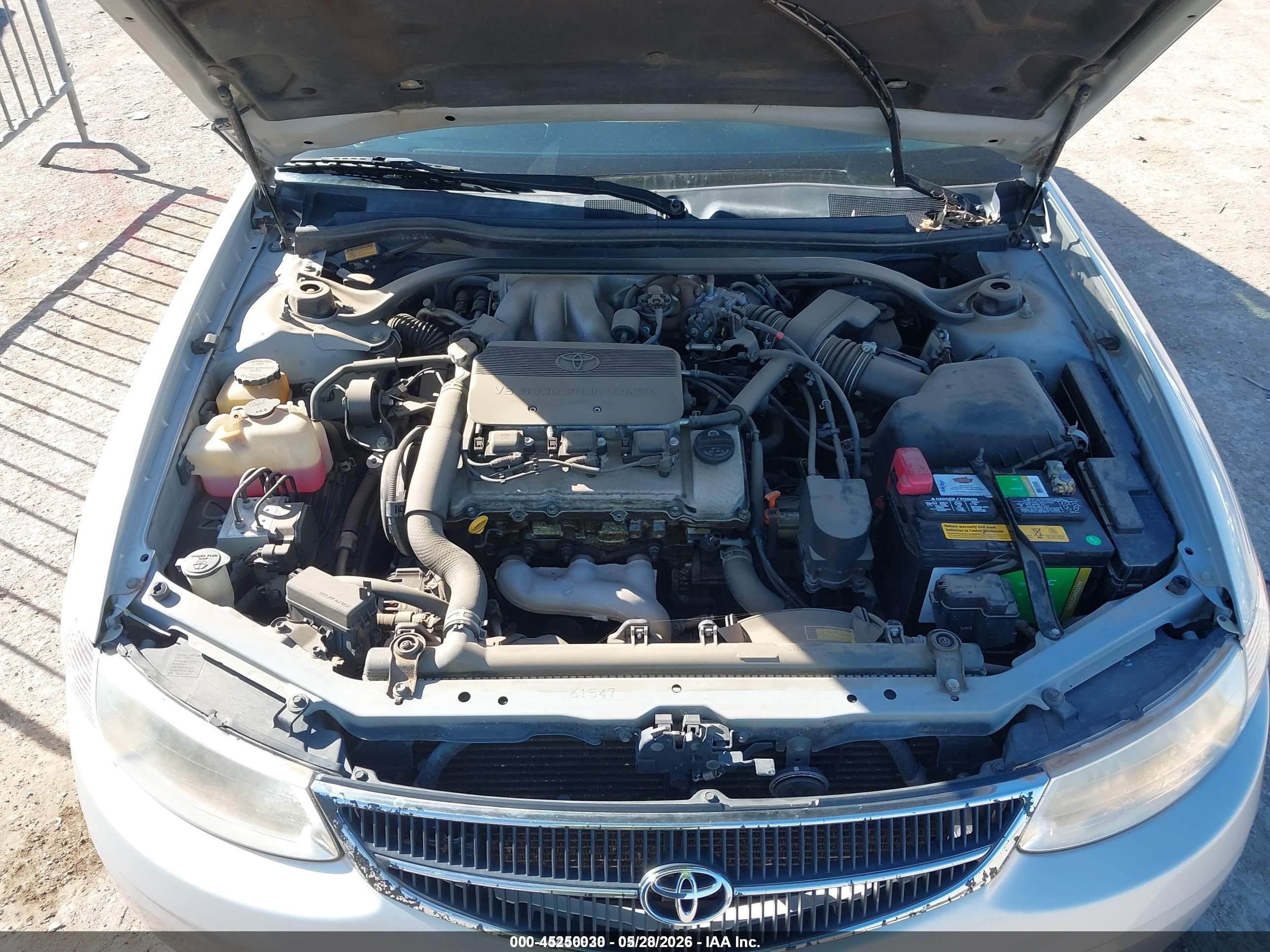 2000 Toyota Camry Solara Sle V6 Silver vin: 2T1CF22P8YC313414