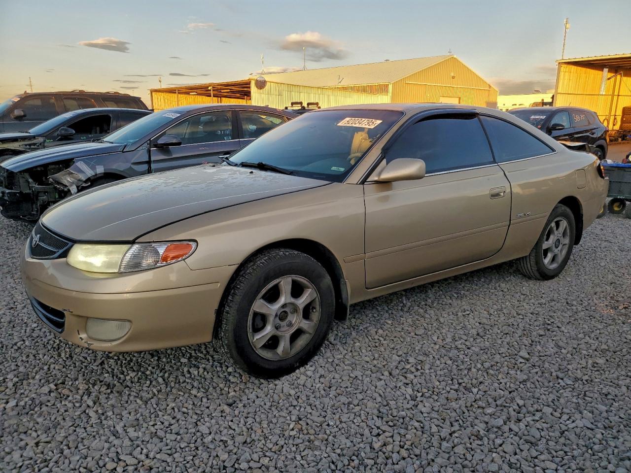 2T1CF22P8YC318550