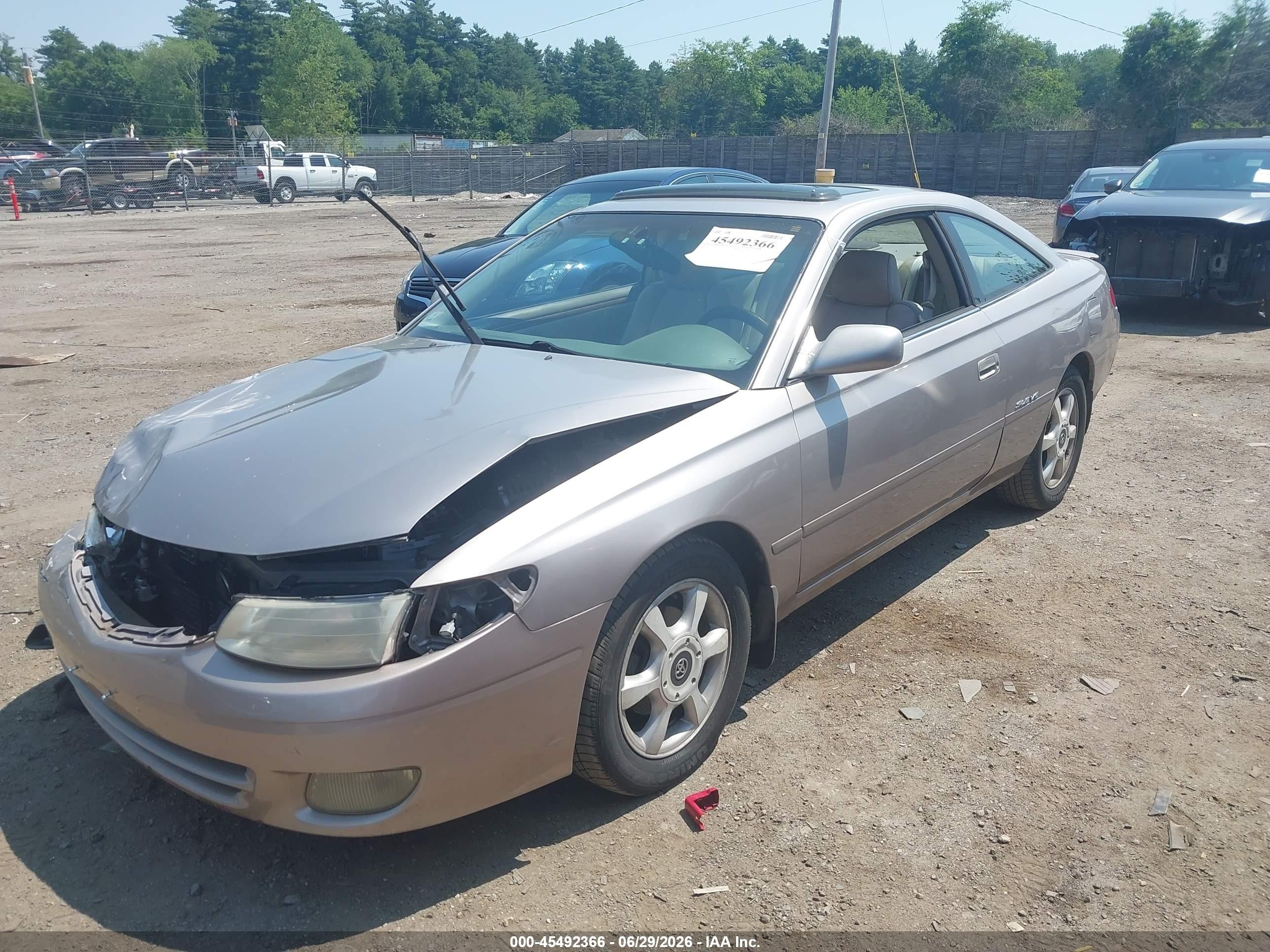 1999 Toyota Camry Solara Sle Cream vin: 2T1CF22P9XC166406