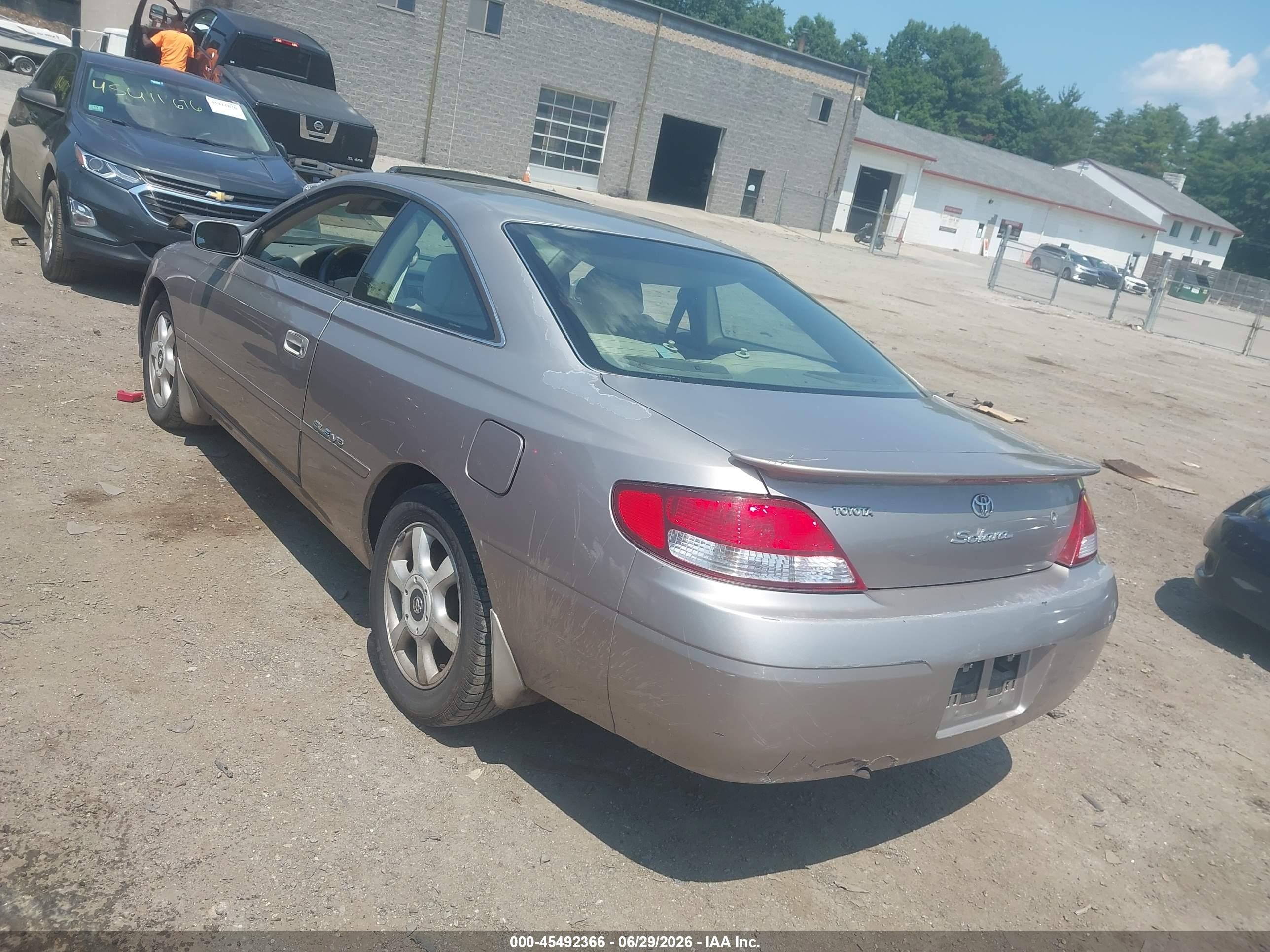 1999 Toyota Camry Solara Sle Cream vin: 2T1CF22P9XC166406