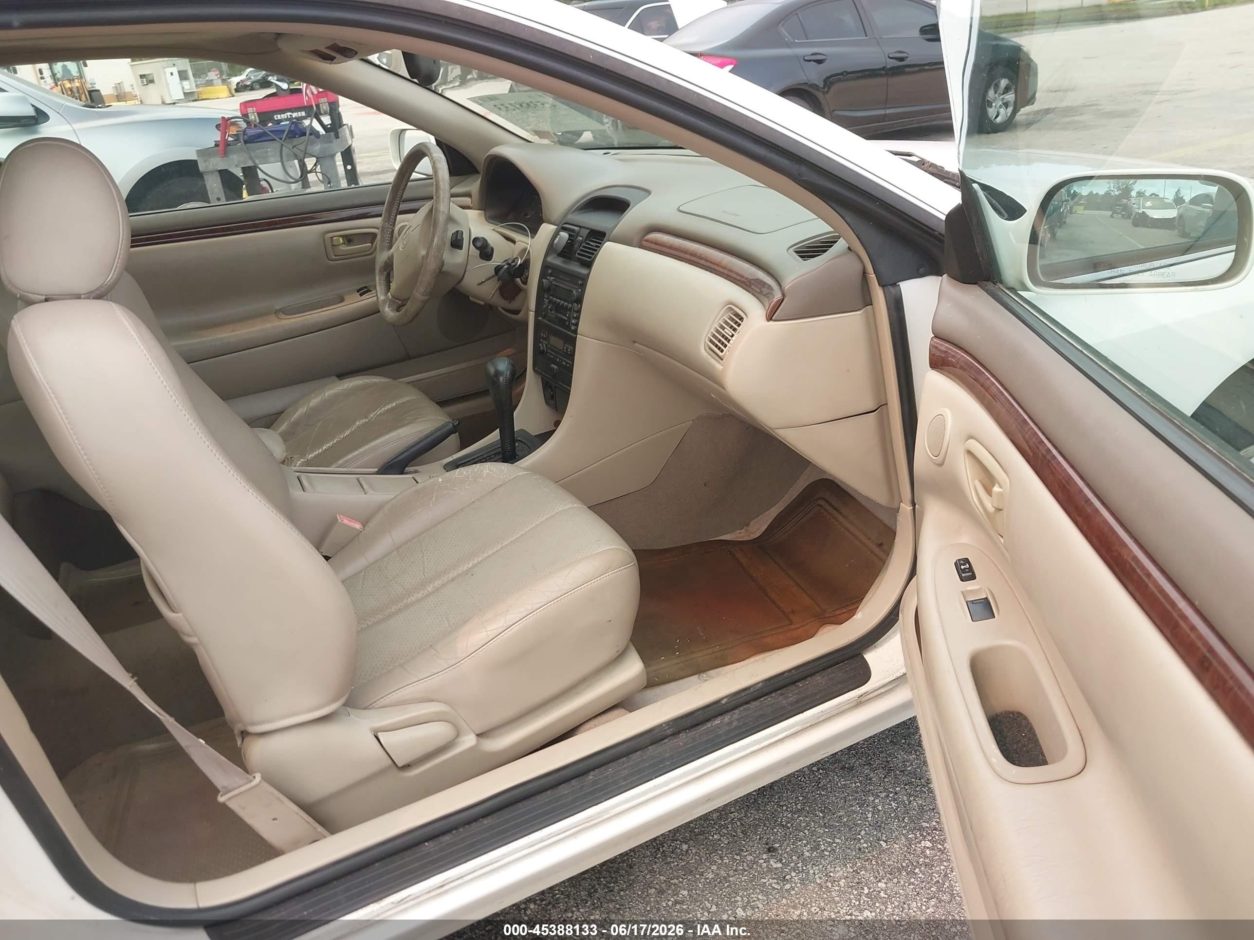 2000 Toyota Camry Solara Sle V6 White vin: 2T1CF22P9YC411951