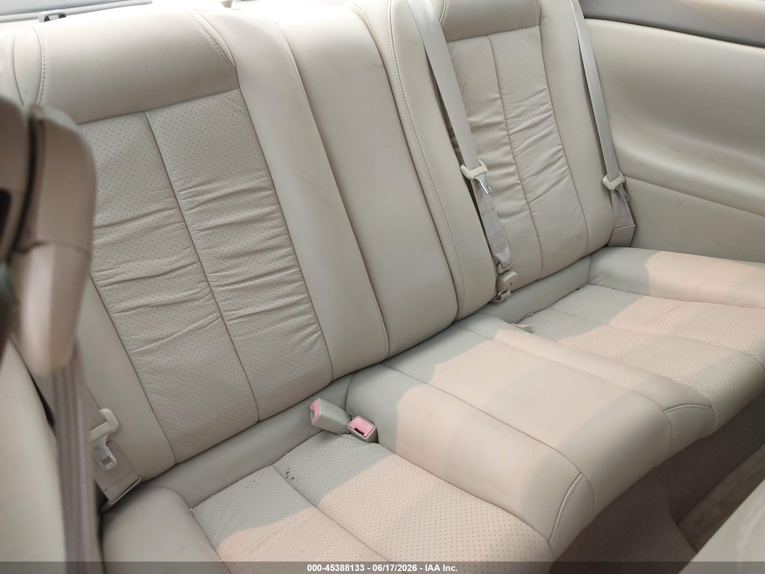 2000 Toyota Camry Solara Sle V6 White vin: 2T1CF22P9YC411951