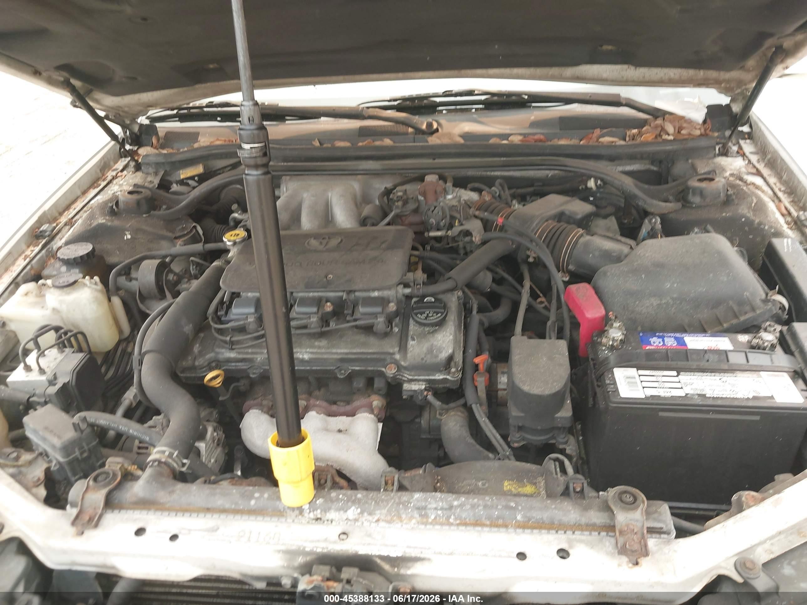 2000 Toyota Camry Solara Sle V6 White vin: 2T1CF22P9YC411951