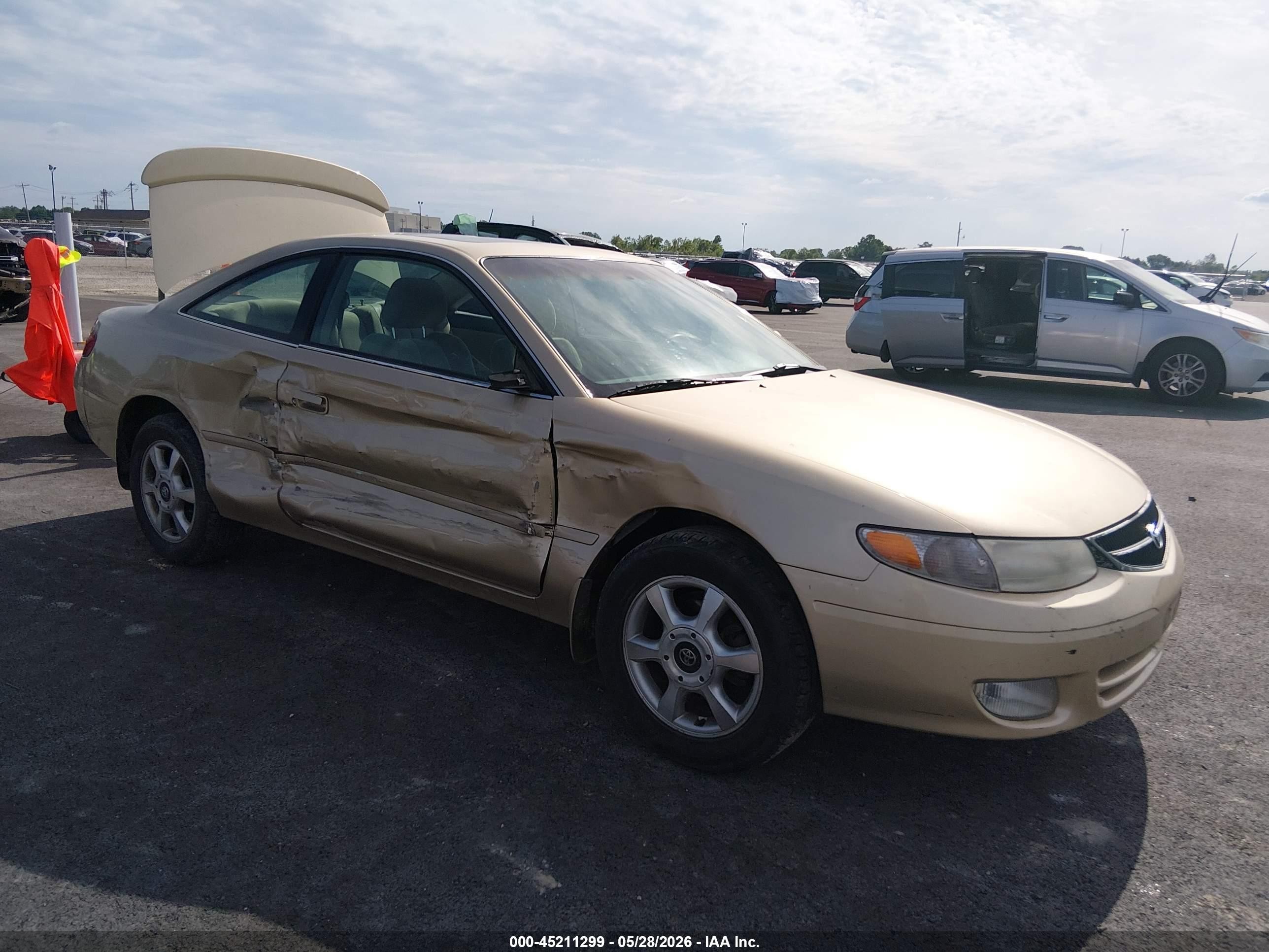 2000 Toyota Camry Solara Se V6 Gold vin: 2T1CF22PXYC281498