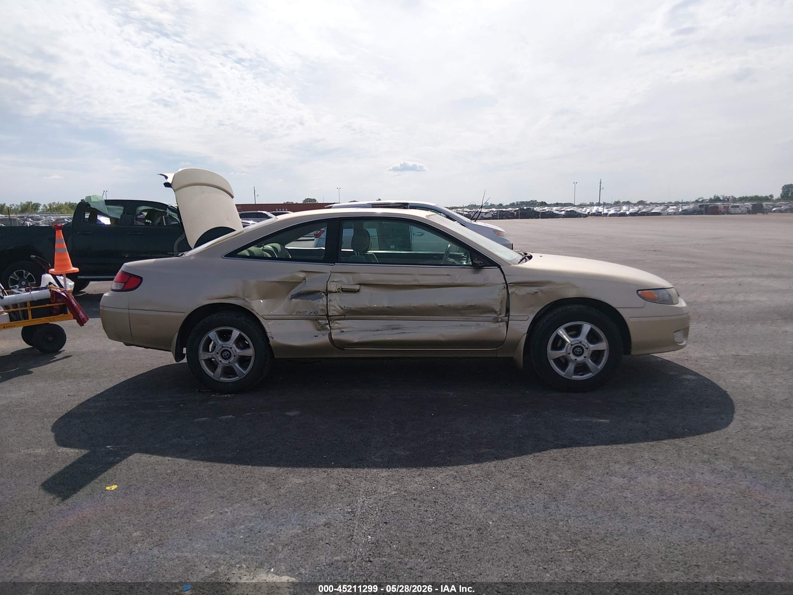 2000 Toyota Camry Solara Se V6 Gold vin: 2T1CF22PXYC281498