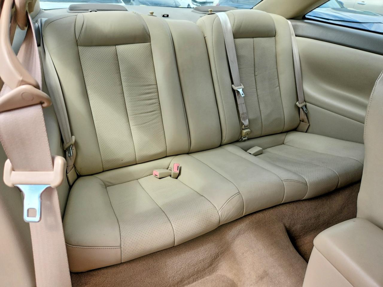 2002 Toyota Camry Solara Sle V6 Белый vin: 2T1CF28P22C571801