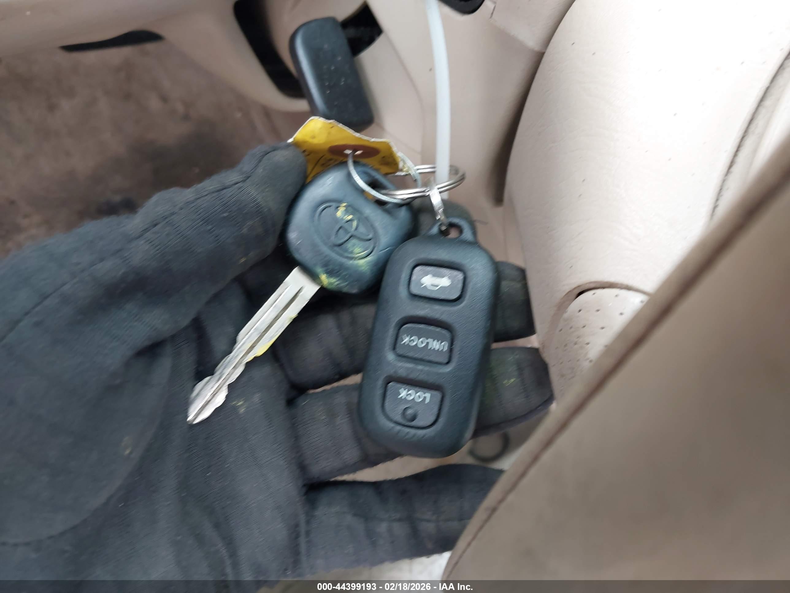2002 Toyota Camry Solara Sle V6 Green vin: 2T1CF28P22C581115