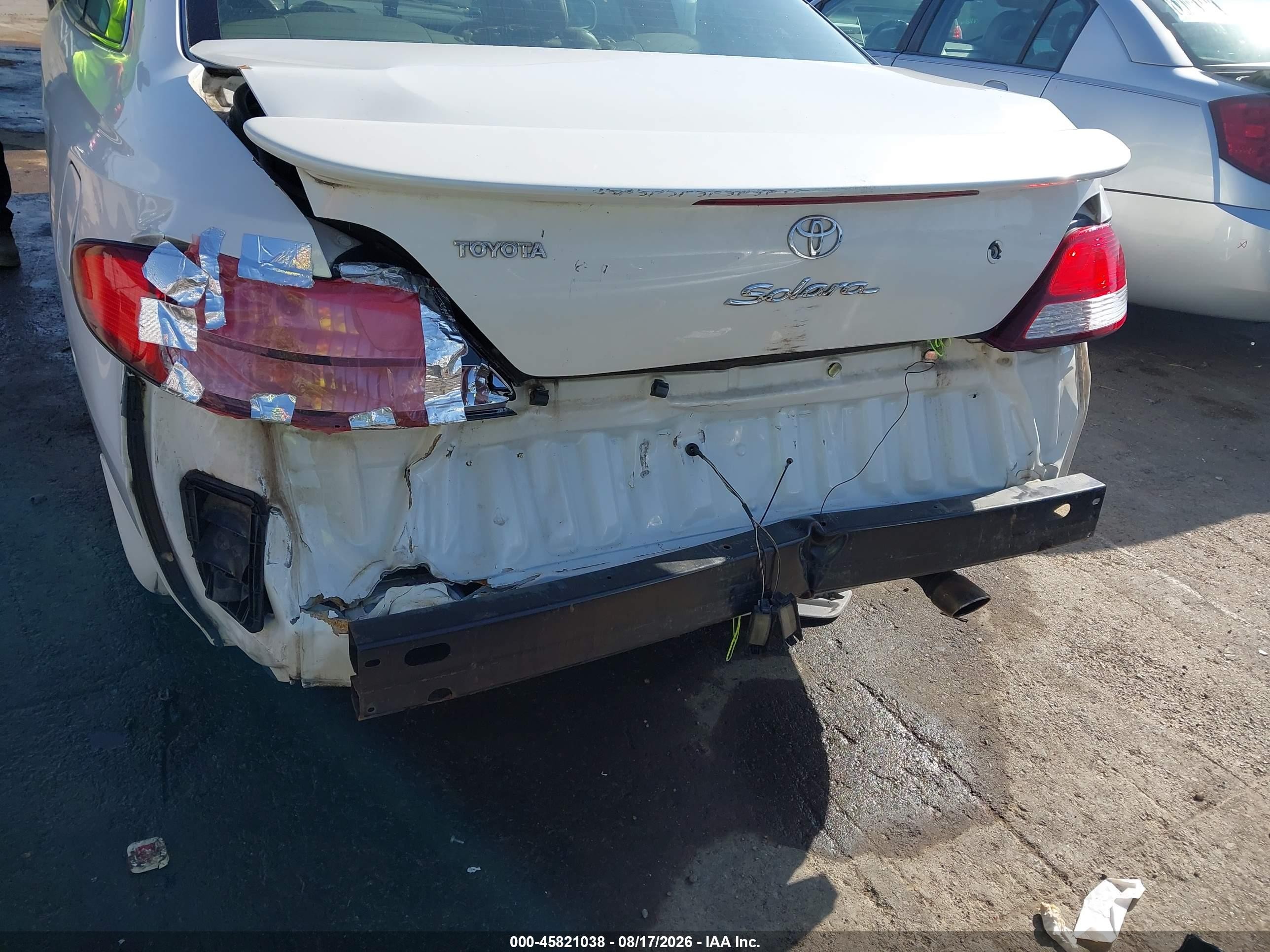 2001 Toyota Camry Solara Sle V6 White vin: 2T1CF28P31C495665