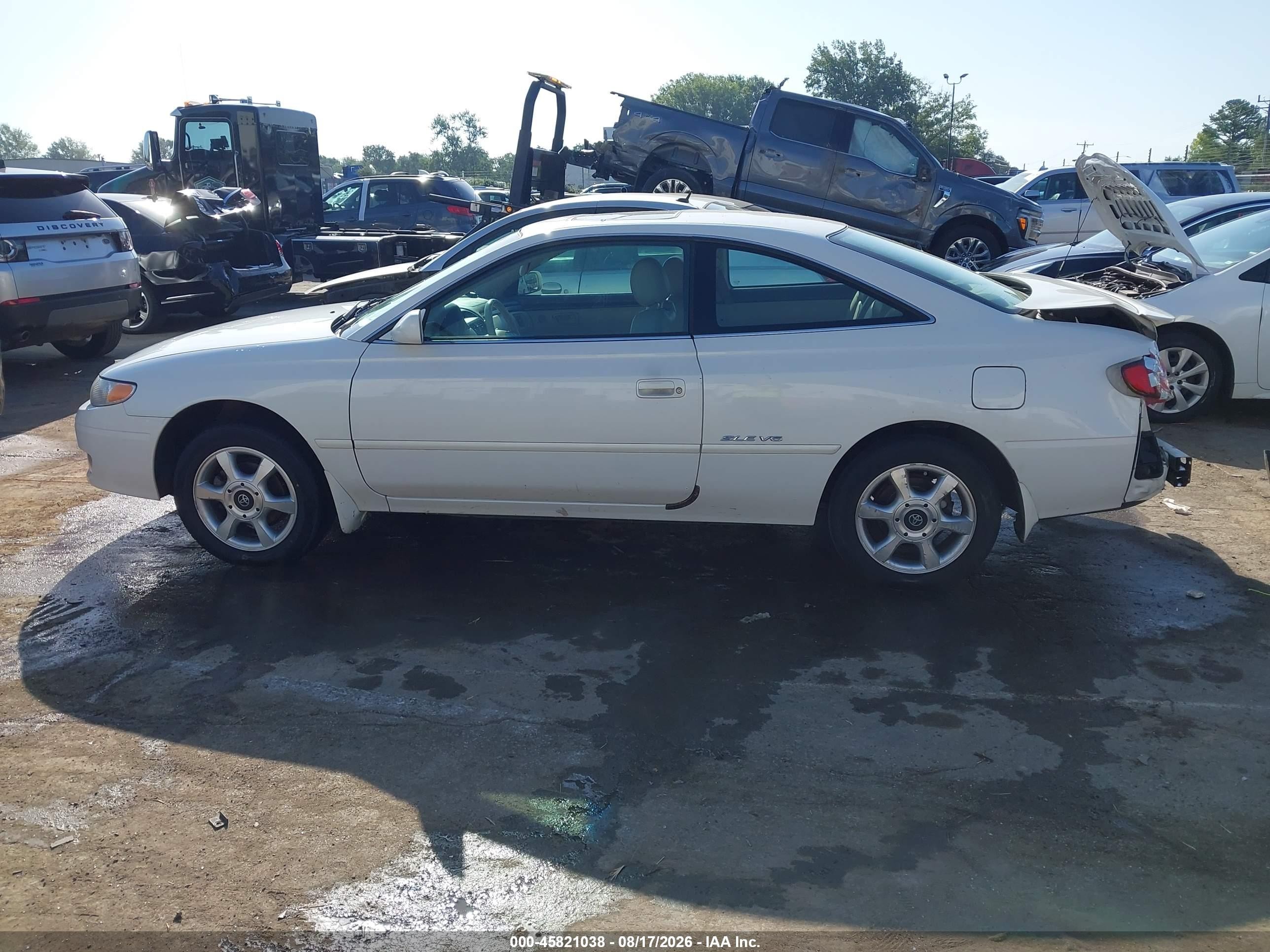 2001 Toyota Camry Solara Sle V6 White vin: 2T1CF28P31C495665