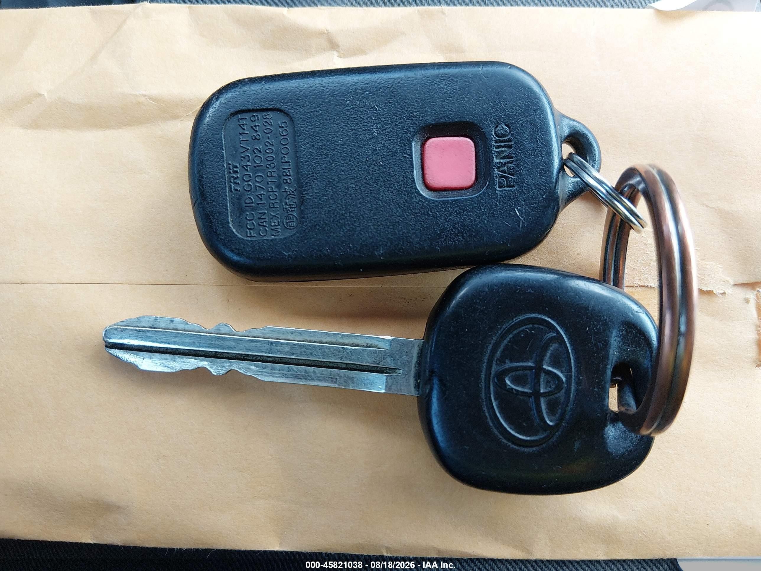 2001 Toyota Camry Solara Sle V6 White vin: 2T1CF28P31C495665