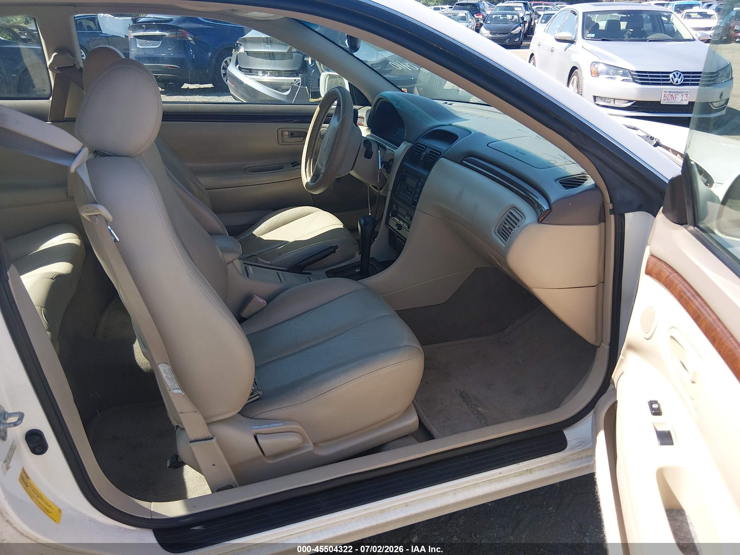 1999 Toyota Camry Solara Sle White vin: 2T1CF28P4XC246168
