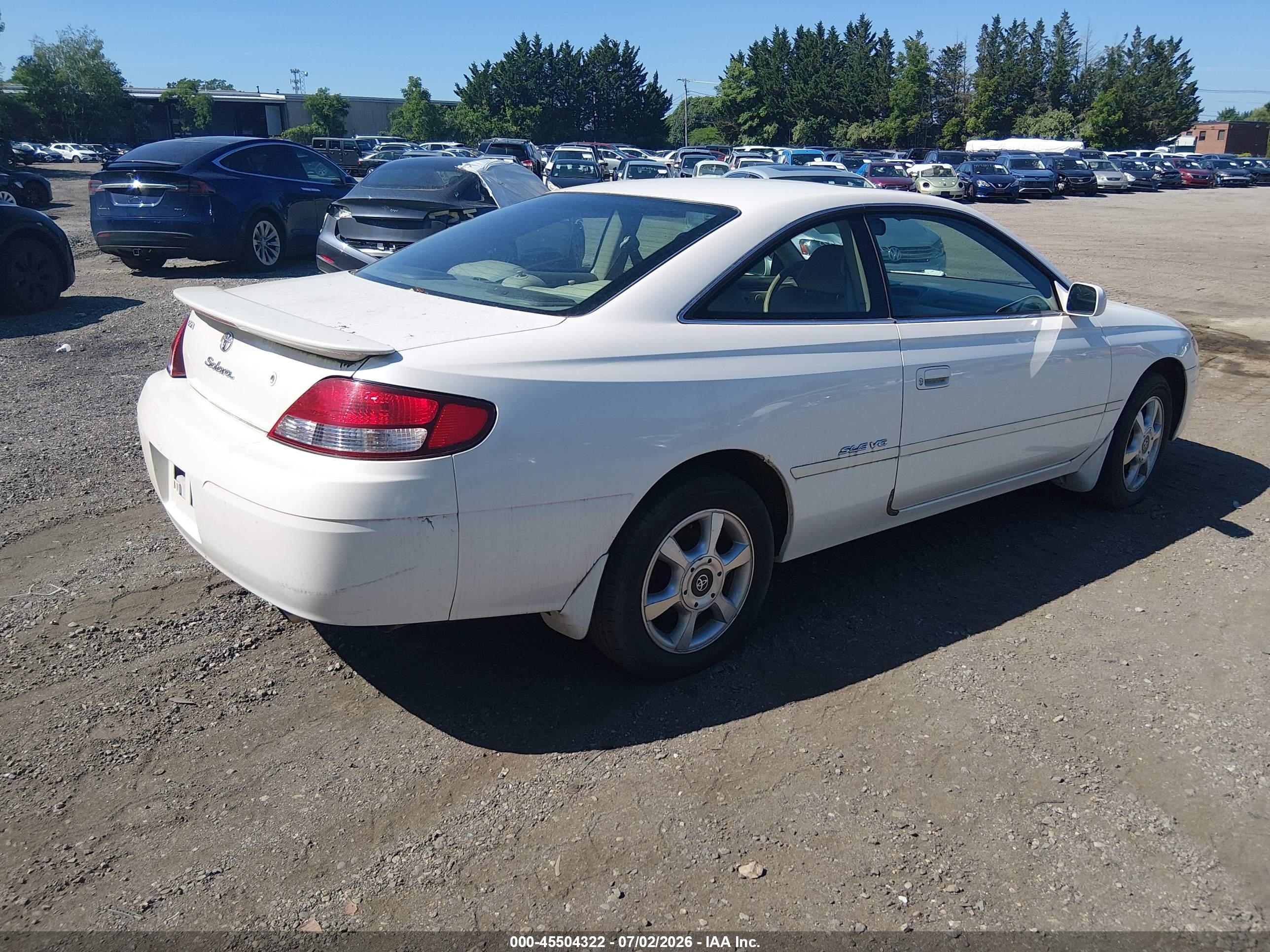 1999 Toyota Camry Solara Sle White vin: 2T1CF28P4XC246168