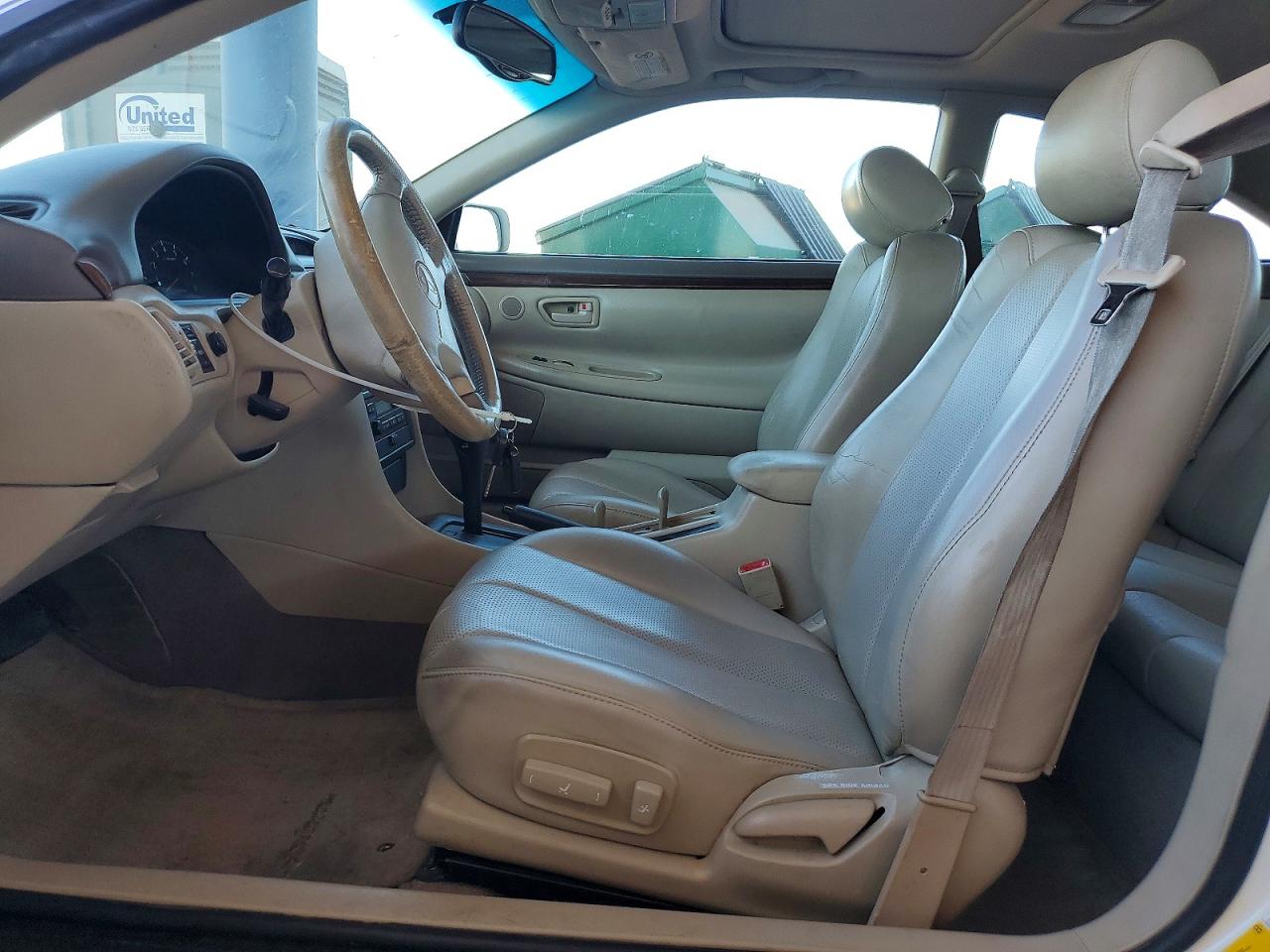 2001 Toyota Camry Solara Sle V6 White vin: 2T1CF28P61C458108