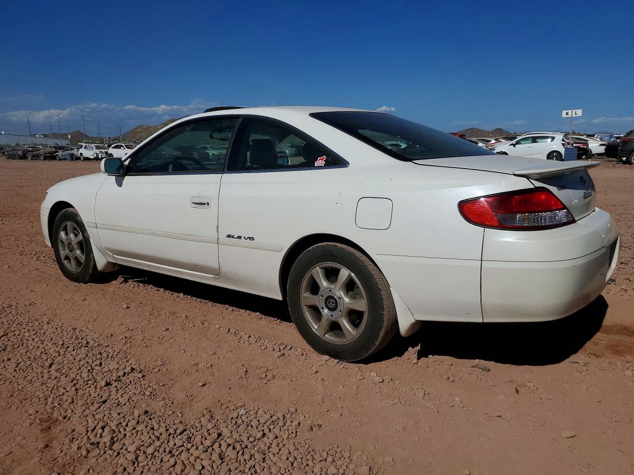 2001 Toyota Camry Solara Sle V6 White vin: 2T1CF28P61C458108