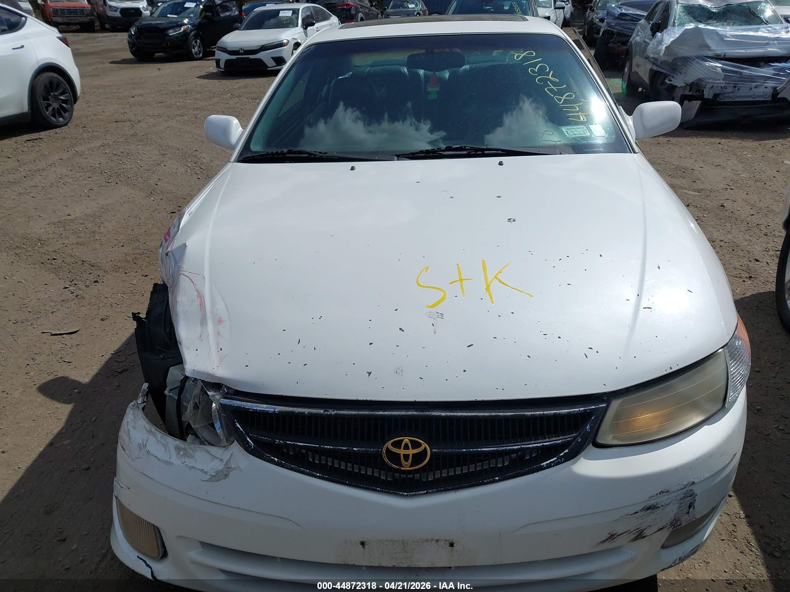 1999 Toyota Camry Solara Sle White vin: 2T1CF28P9XC217104