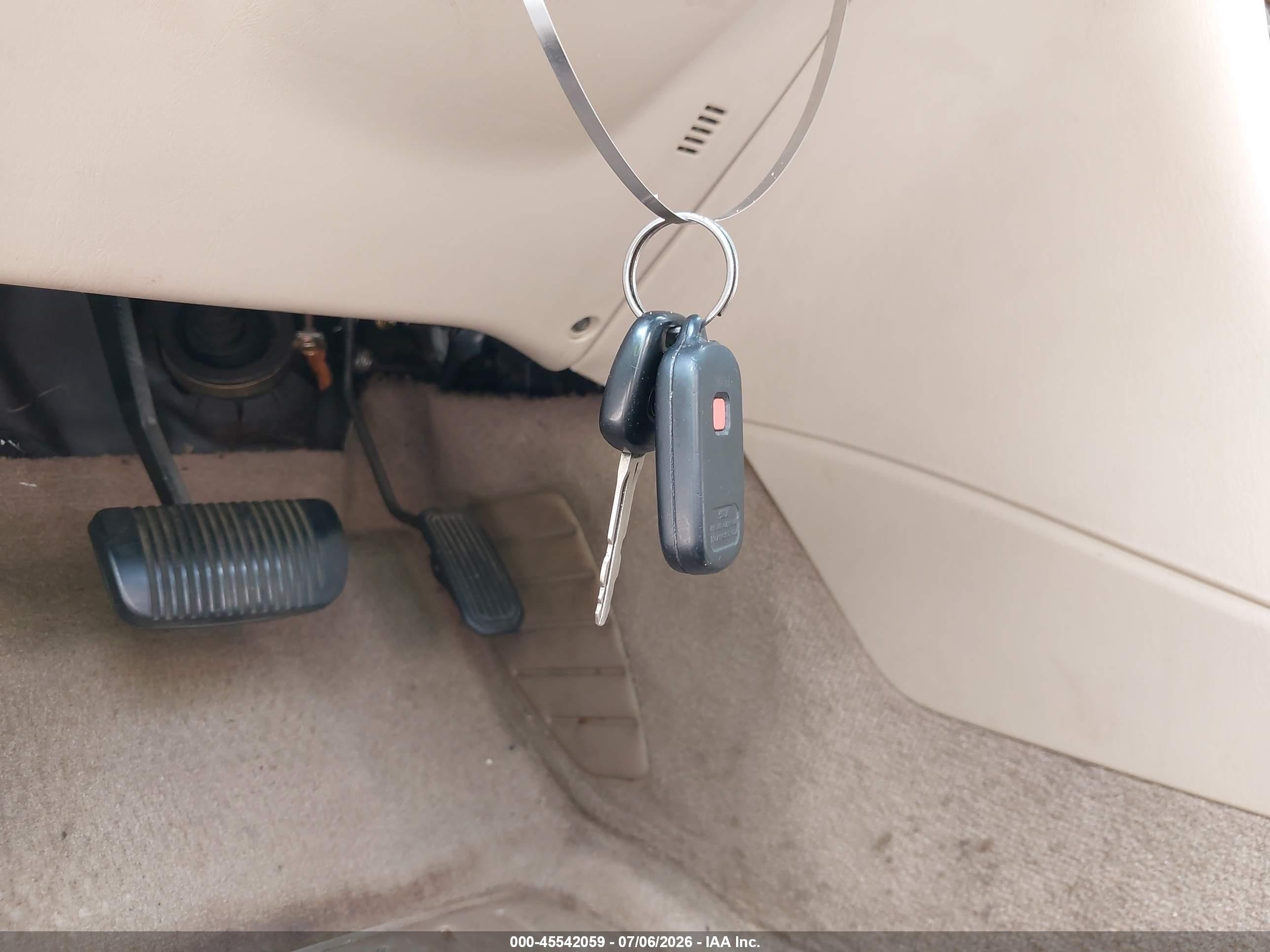 2000 Toyota Camry Solara Sle V6 Зеленый vin: 2T1CF28P9YC295741