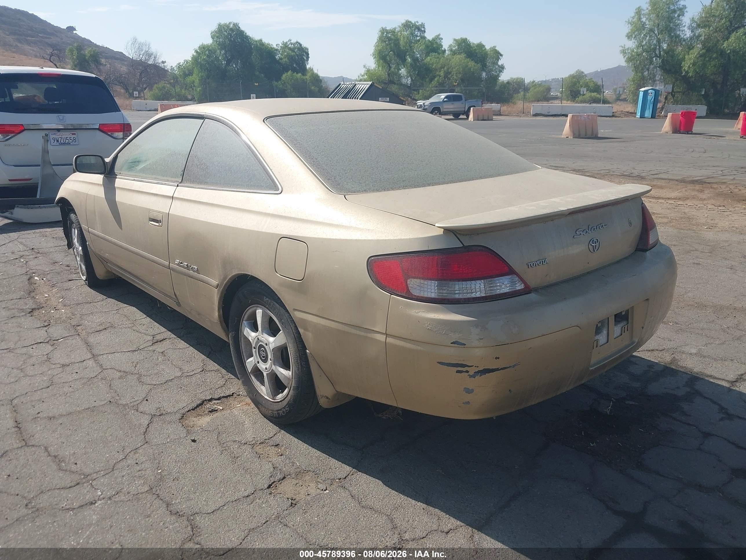 2000 Toyota Camry Solara Sle V6 Золотой vin: 2T1CF28PXYC320758
