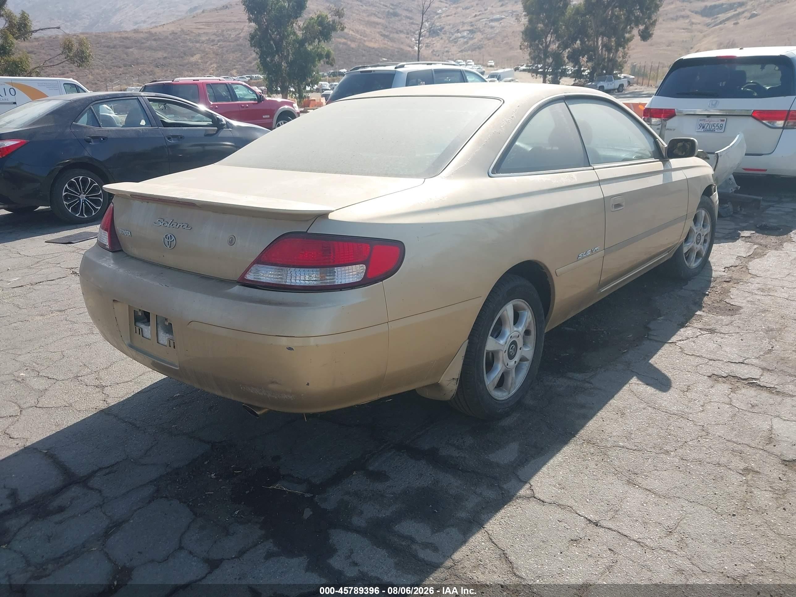 2000 Toyota Camry Solara Sle V6 Золотой vin: 2T1CF28PXYC320758