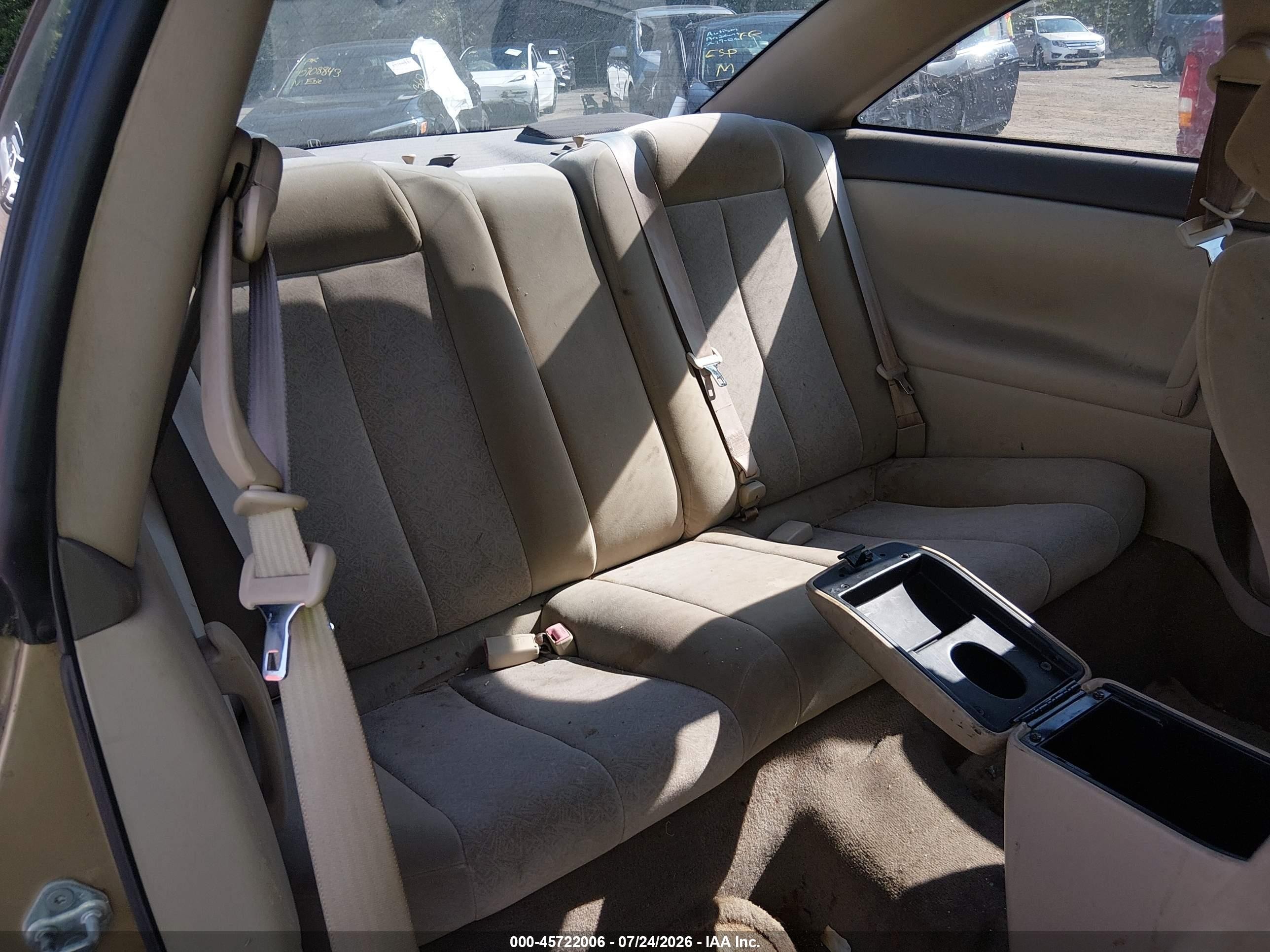 2001 Toyota Camry Solara Se Желто-коричневый vin: 2T1CG22P41C491596