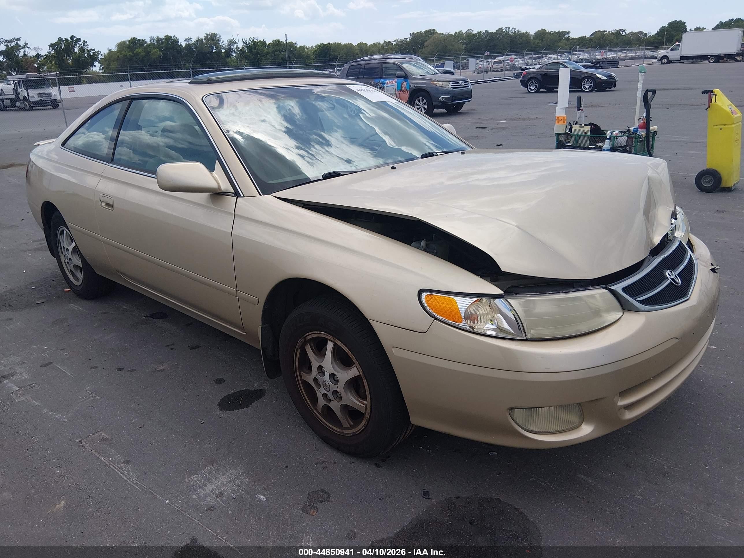 2000 Toyota Camry Solara Se Gold vin: 2T1CG22P4YC404905