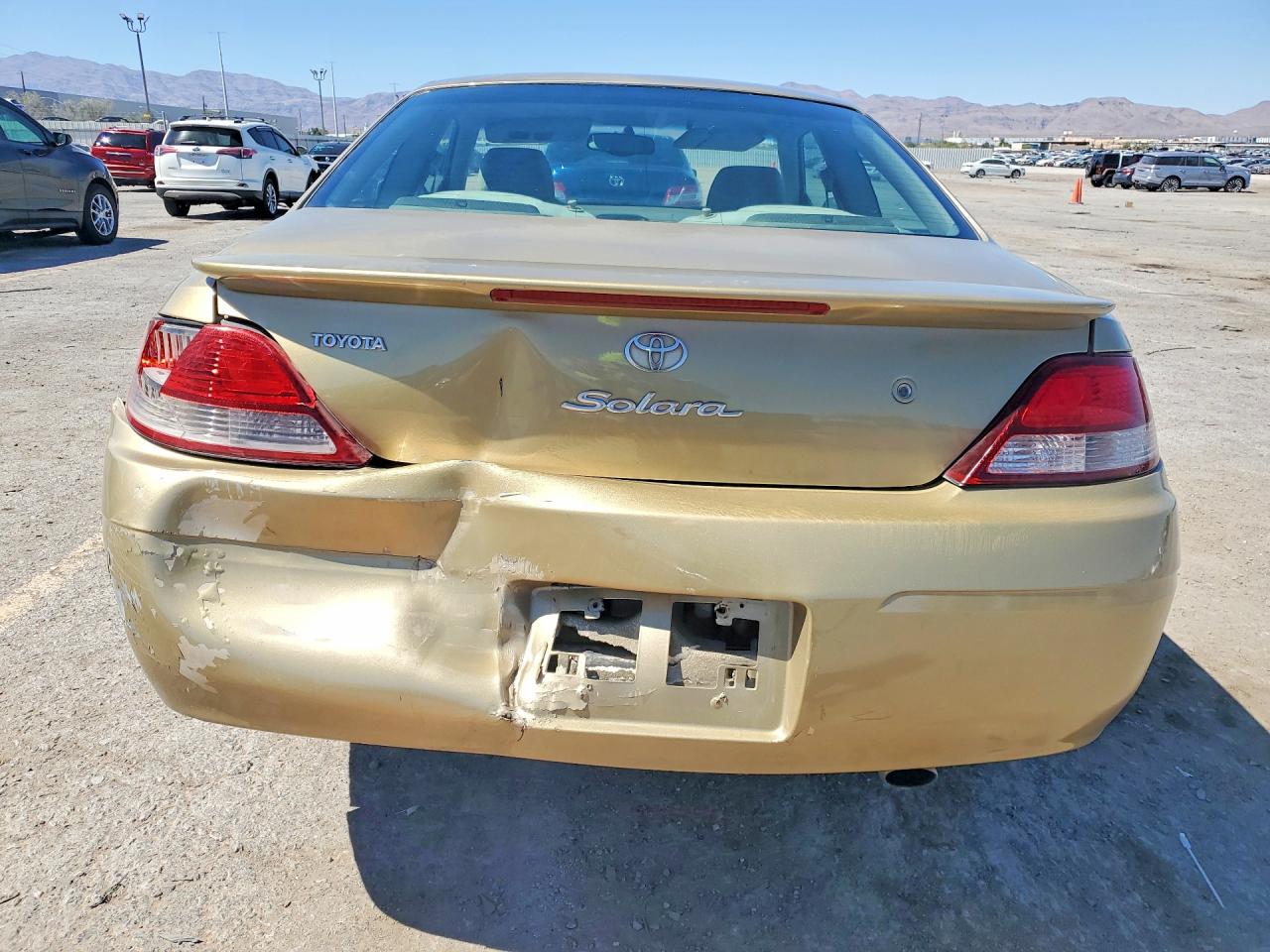 2000 Toyota Camry Solara Se Gold vin: 2T1CG22P4YC406220
