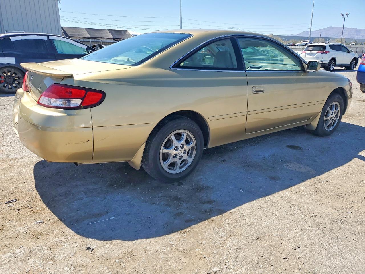 2000 Toyota Camry Solara Se Gold vin: 2T1CG22P4YC406220