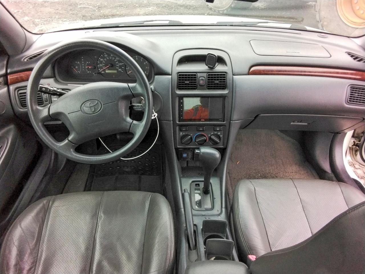 2001 Toyota Camry Solara Se White vin: 2T1CG22P81C501059