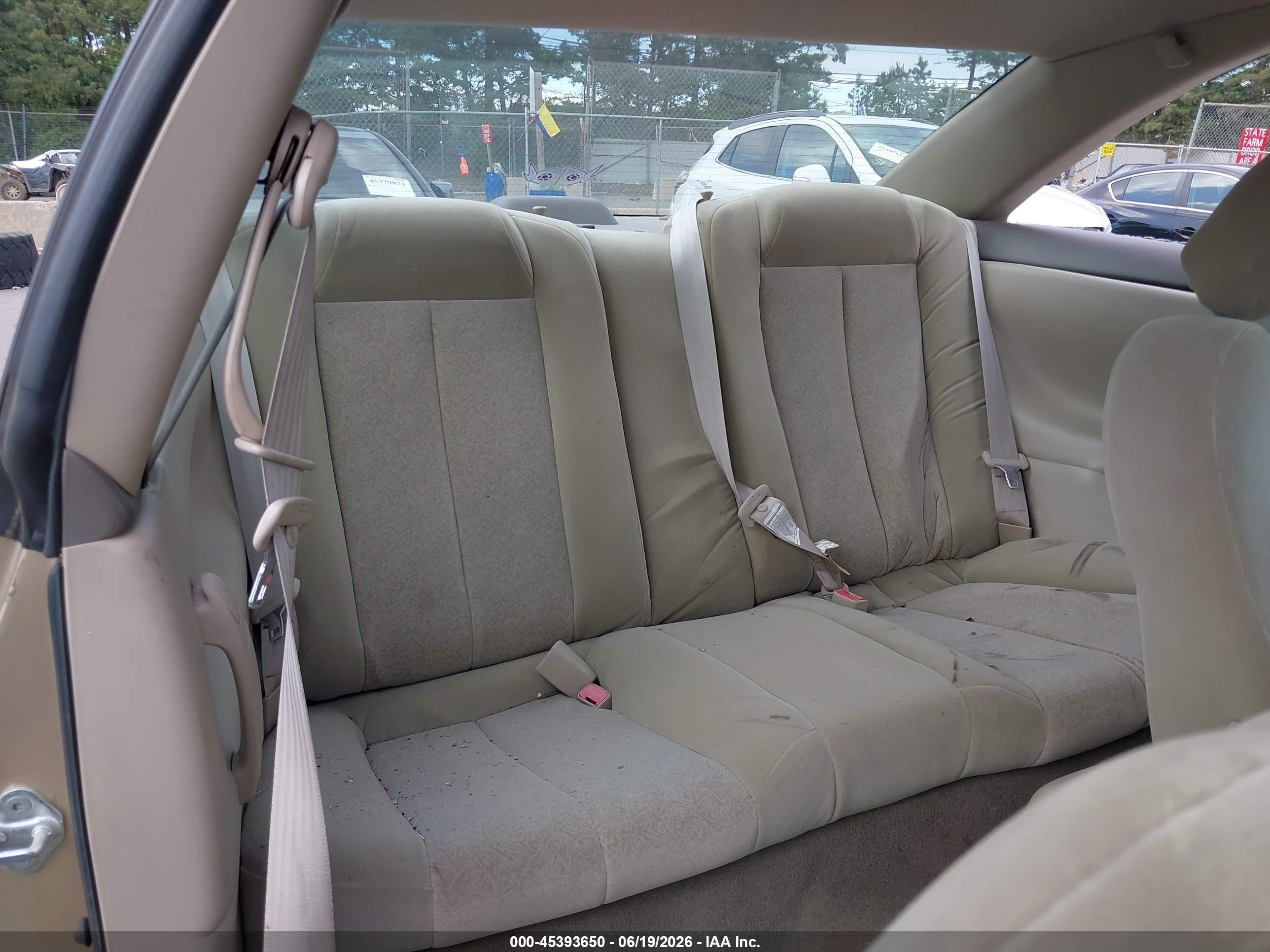 2000 Toyota Camry Solara Se Gold vin: 2T1CG22P9YC285555