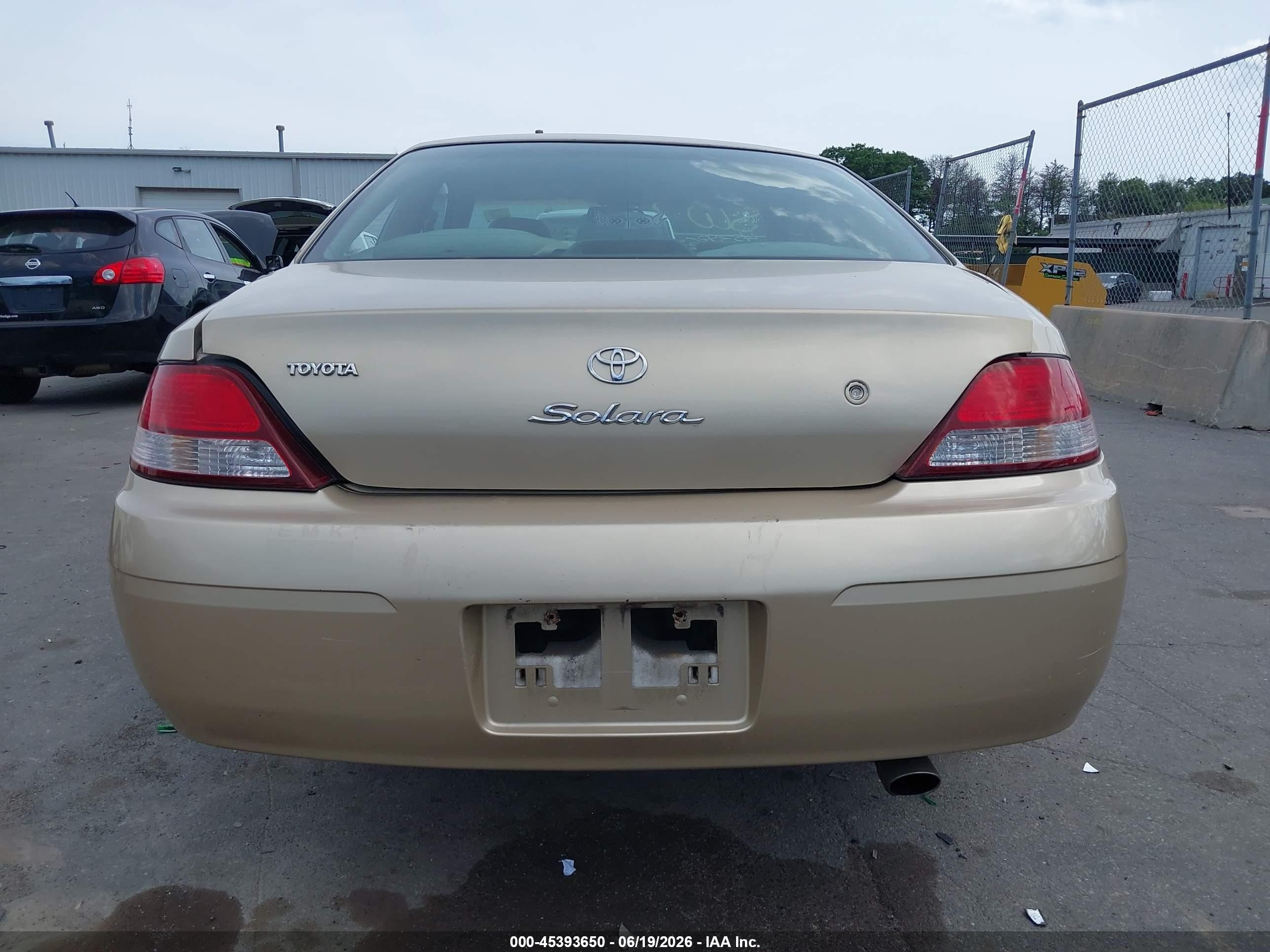2000 Toyota Camry Solara Se Gold vin: 2T1CG22P9YC285555