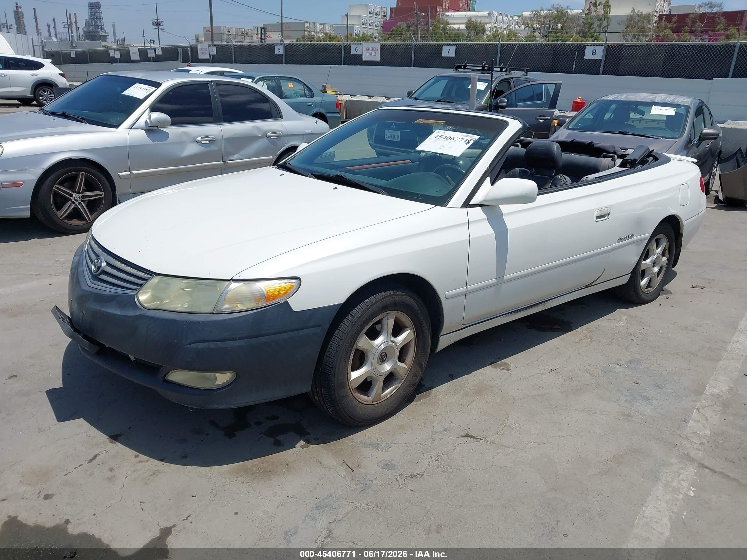 2002 Toyota Camry Solara Sle White vin: 2T1FF28P02C601553