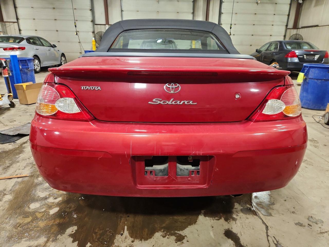 2002 Toyota Camry Solara Sle V6 Red vin: 2T1FF28P12C571169