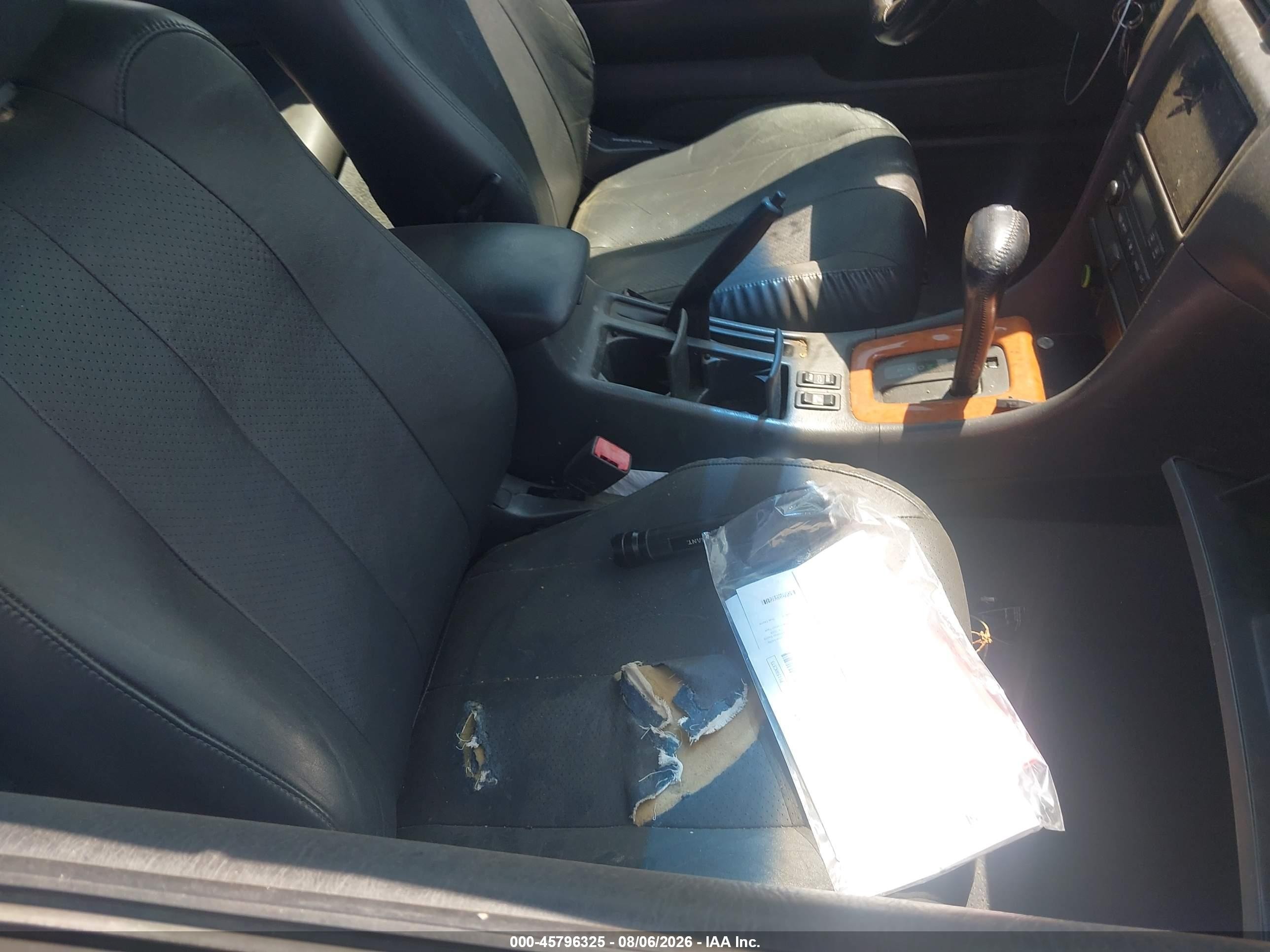 2002 Toyota Camry Solara Sle Серый vin: 2T1FF28P22C602025