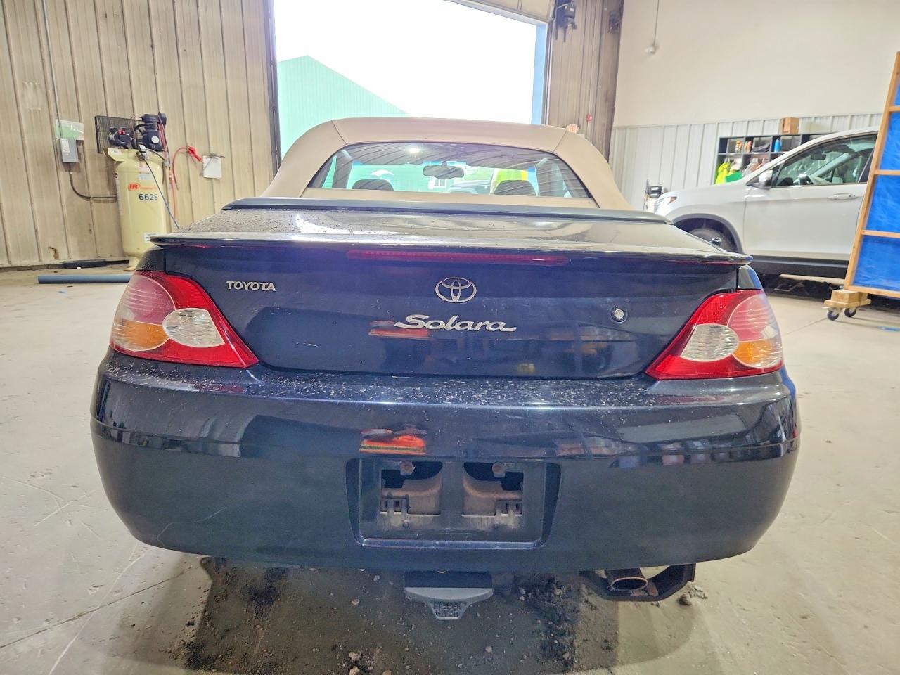 2002 Toyota Camry Solara Sle V6 Black vin: 2T1FF28P42C553846
