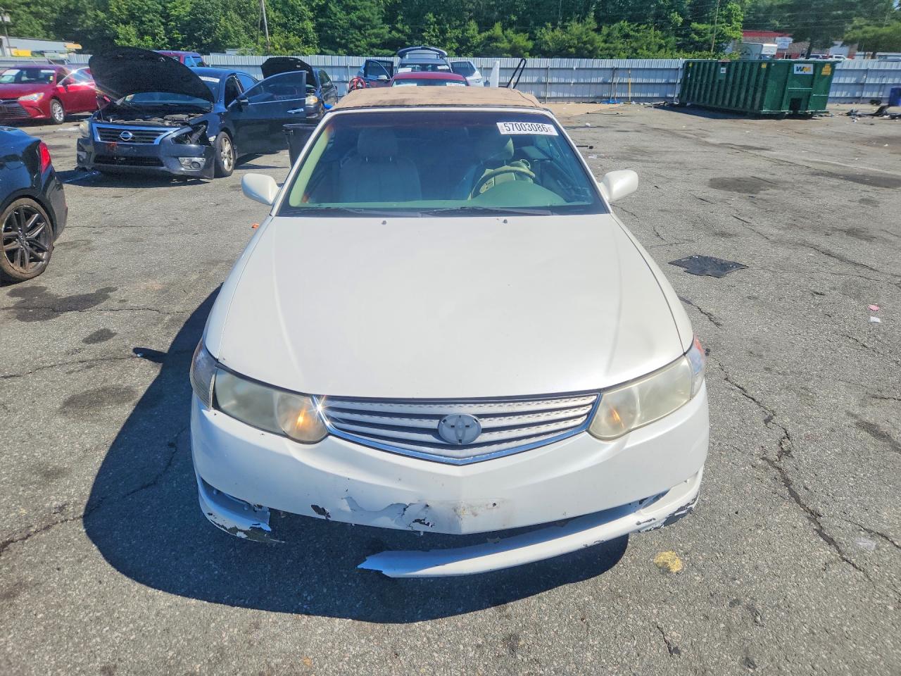 2002 Toyota Camry Solara Se V6 White vin: 2T1FF28P92C885099