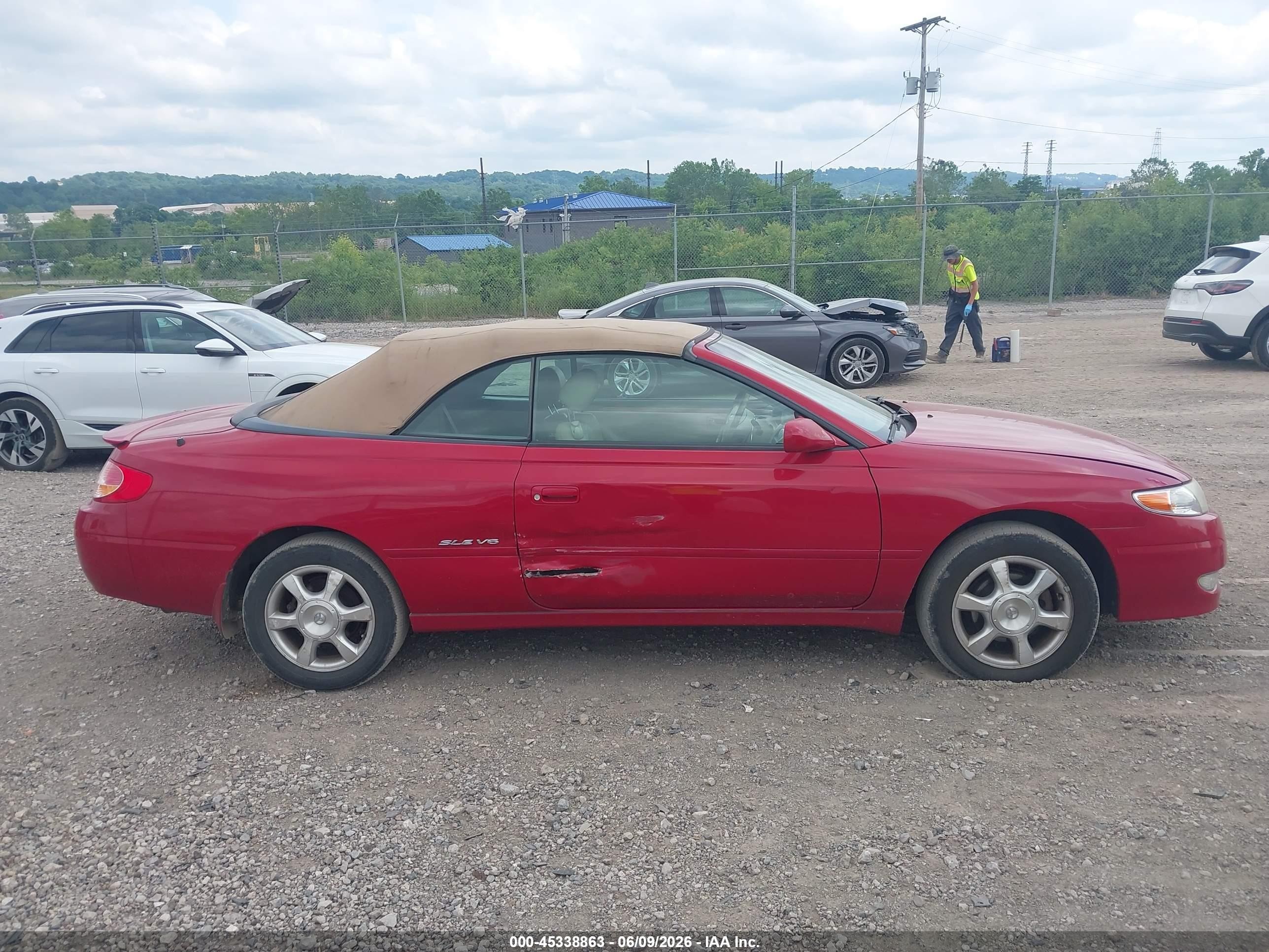 2002 Toyota Camry Solara Sle Красный vin: 2T1FF28PX2C591176