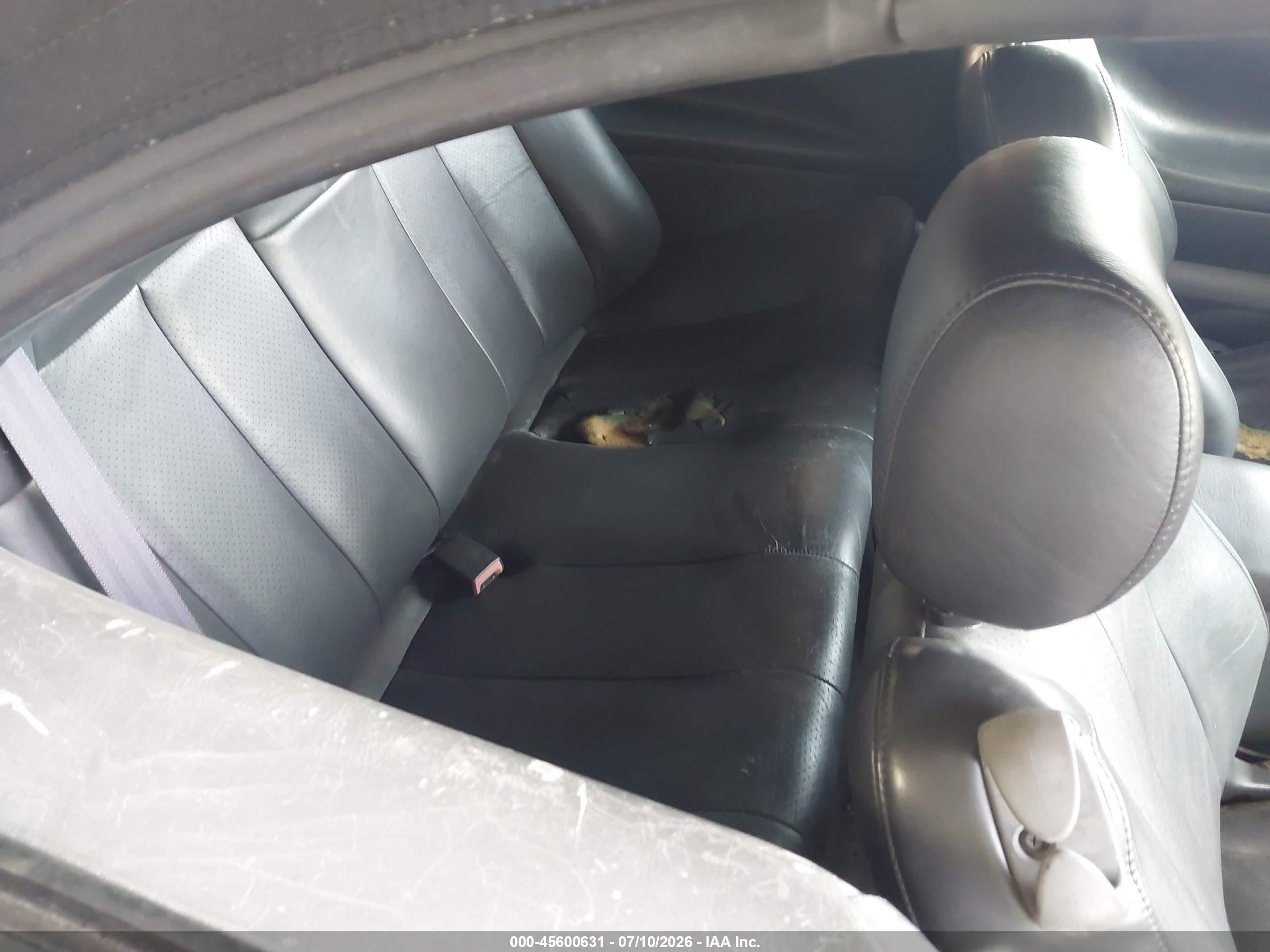 2003 Toyota Camry Solara Sle V6 Черный vin: 2T1FF28PX3C610942