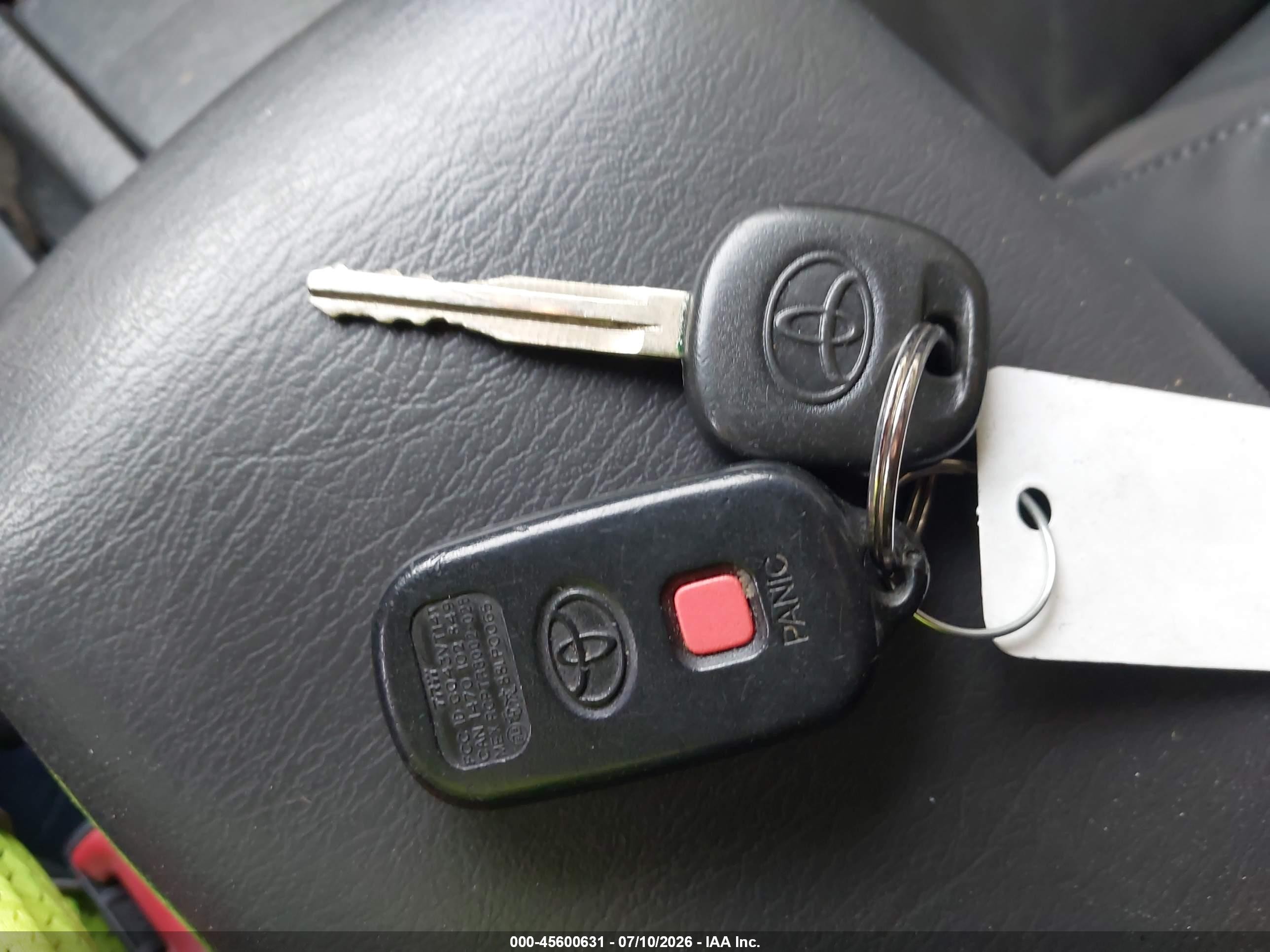 2003 Toyota Camry Solara Sle V6 Черный vin: 2T1FF28PX3C610942