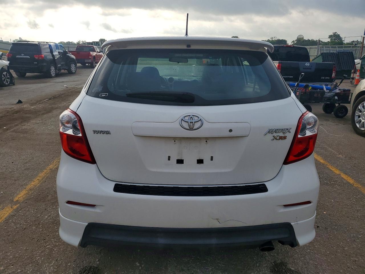 2009 Toyota Corolla Matrix Xrs White vin: 2T1GE40E79C005329