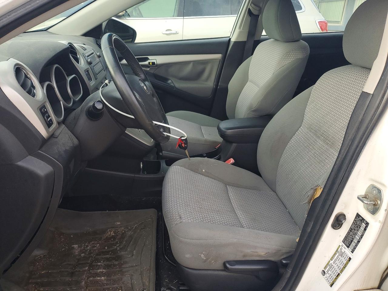 2009 Toyota Corolla Matrix Xrs White vin: 2T1GE40E79C005329