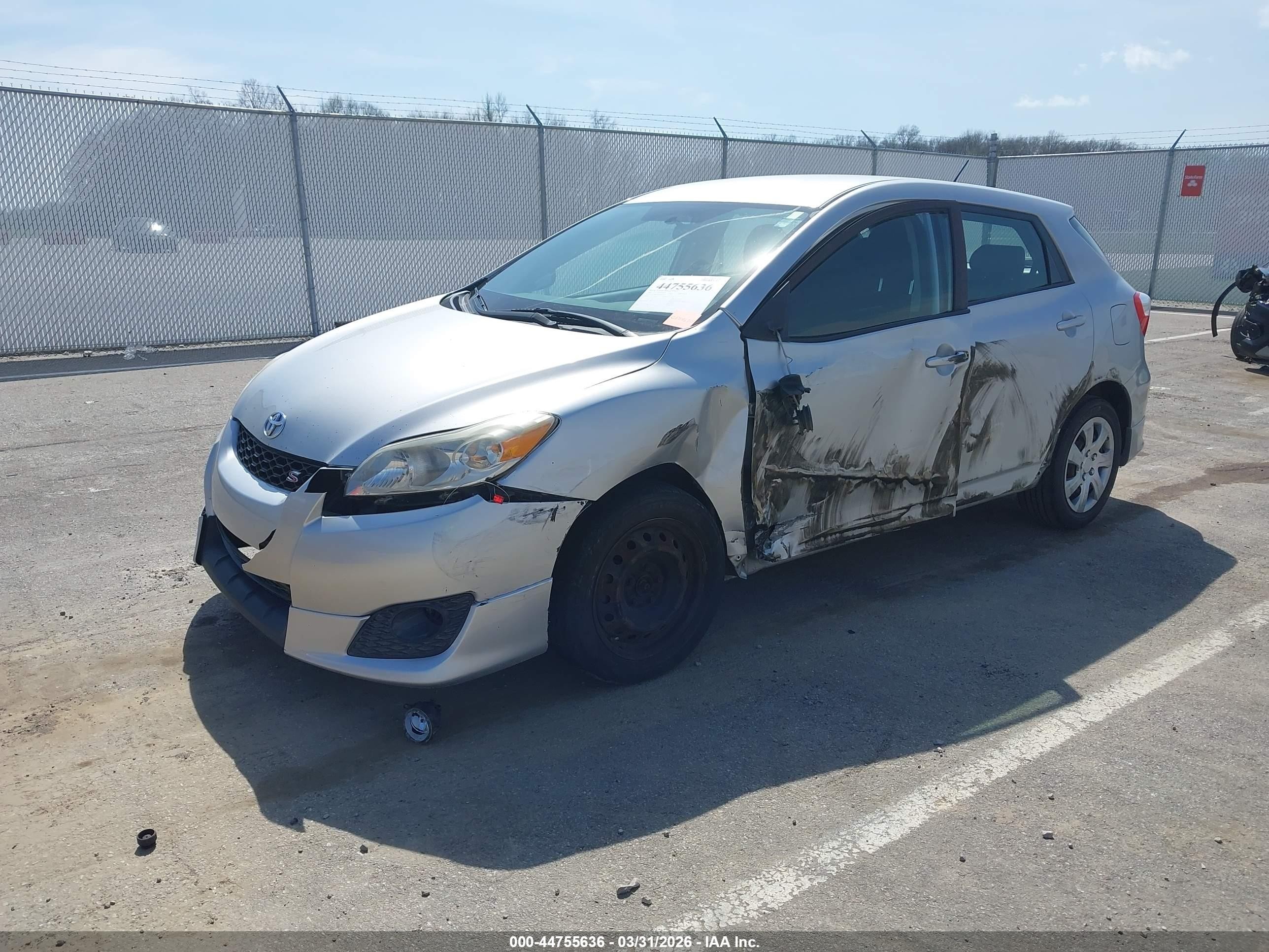 2009 Toyota Matrix S Silver vin: 2T1KE40E09C029837