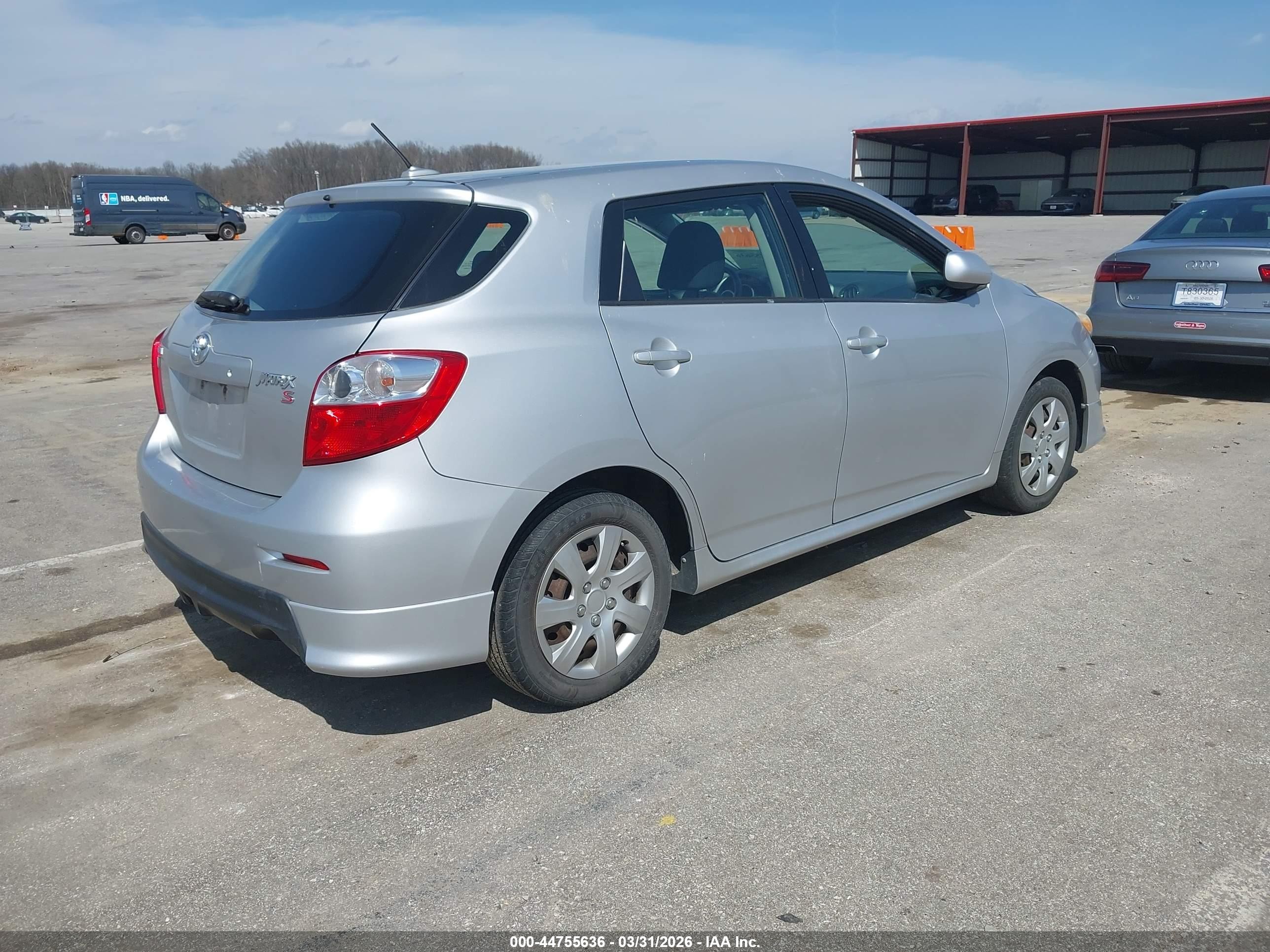 2009 Toyota Matrix S Silver vin: 2T1KE40E09C029837