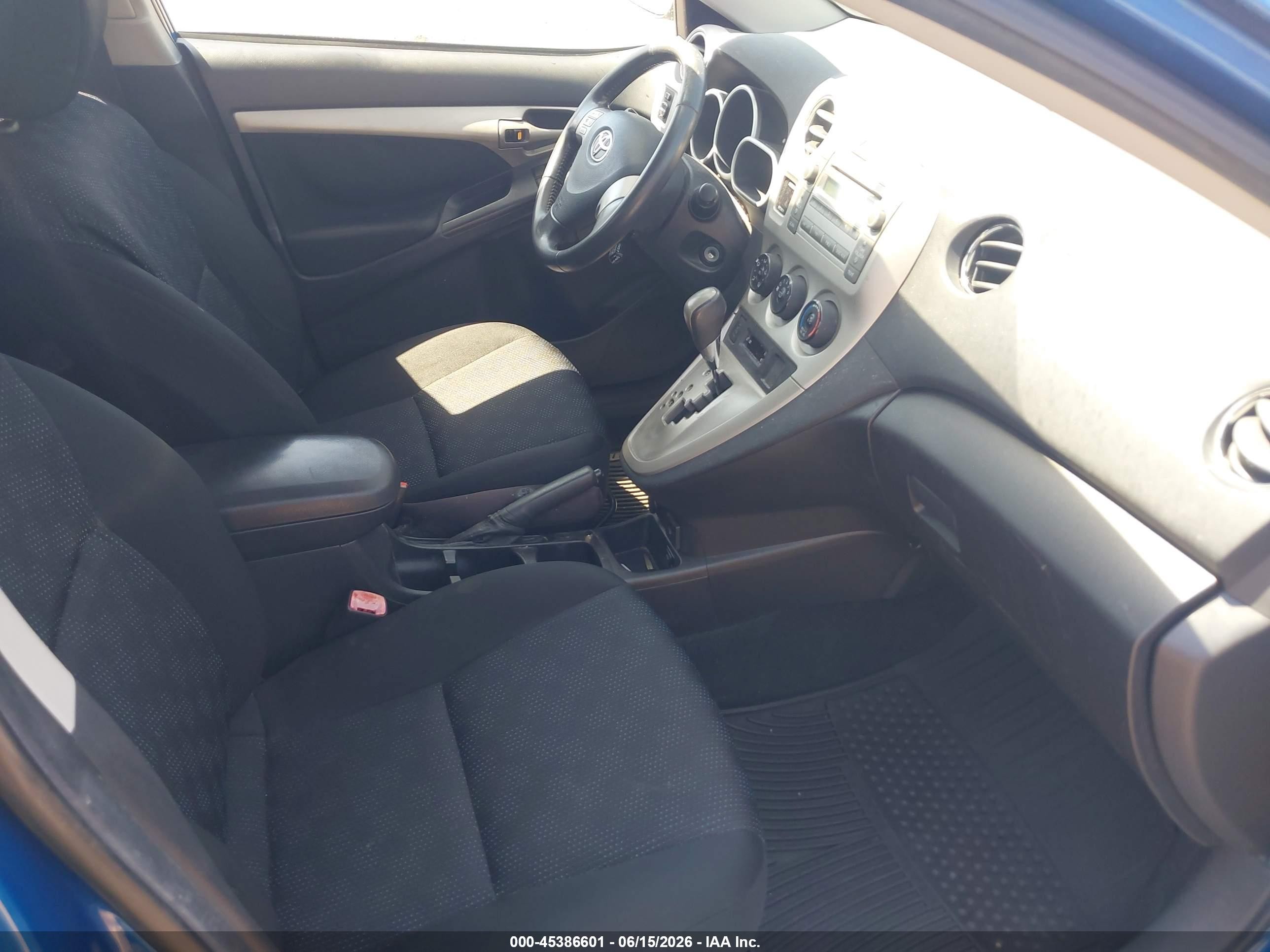 2009 Toyota Matrix S White vin: 2T1KE40E19C013713