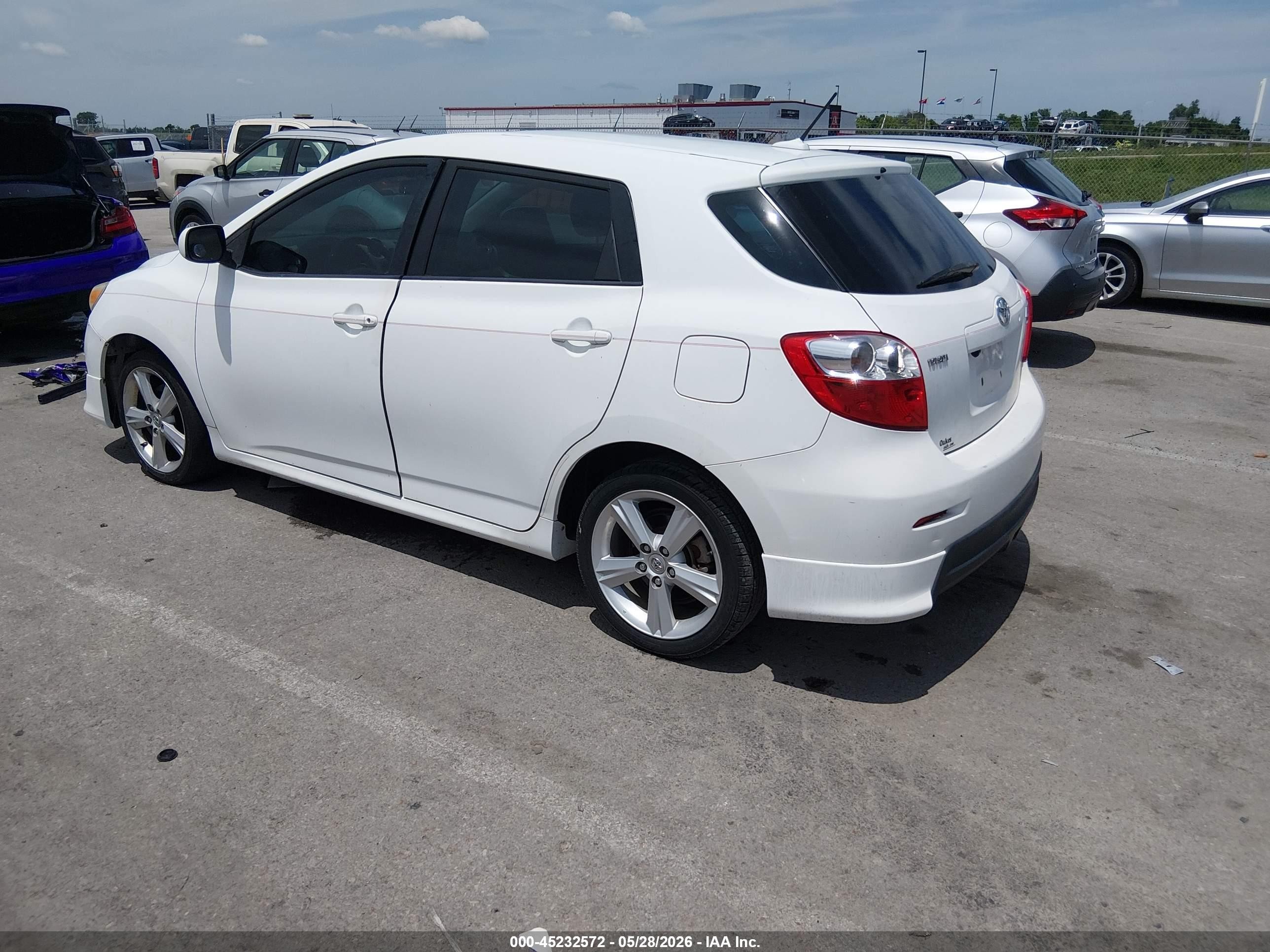 2009 Toyota Matrix S White vin: 2T1KE40E29C015566