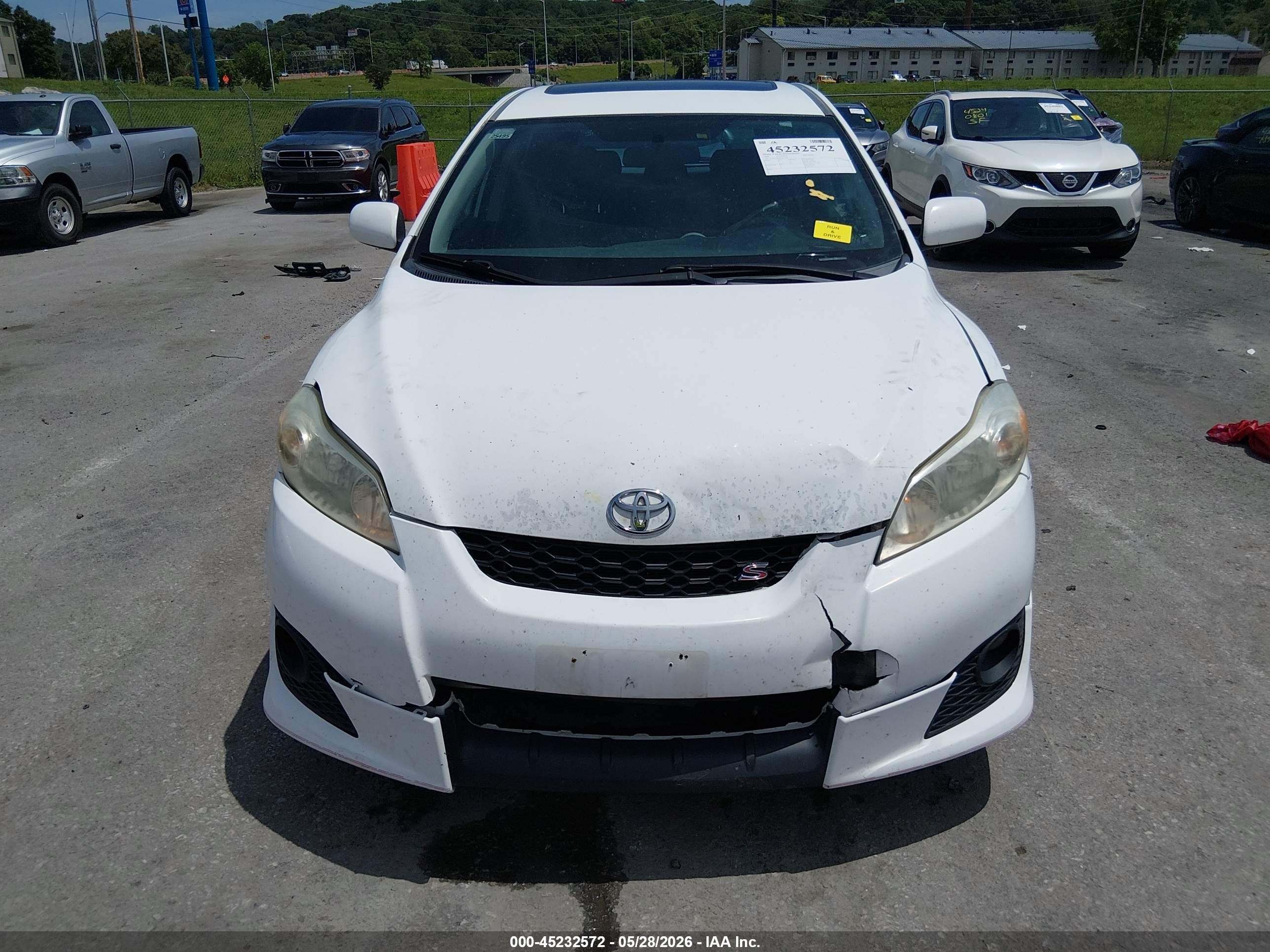 2009 Toyota Matrix S White vin: 2T1KE40E29C015566