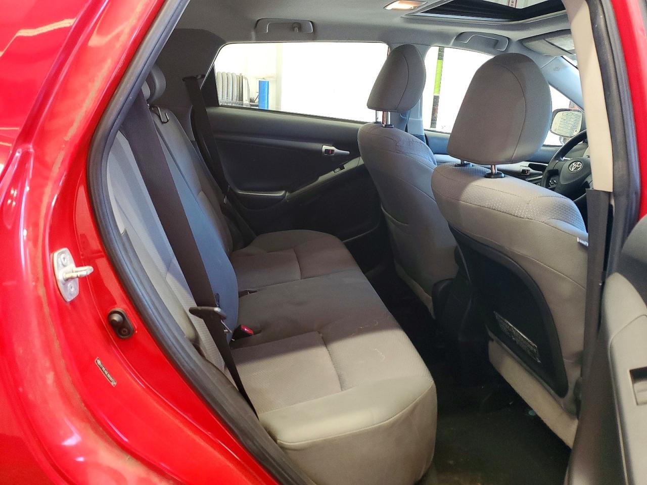 2009 Toyota Matrix S Красный vin: 2T1KE40E39C007234