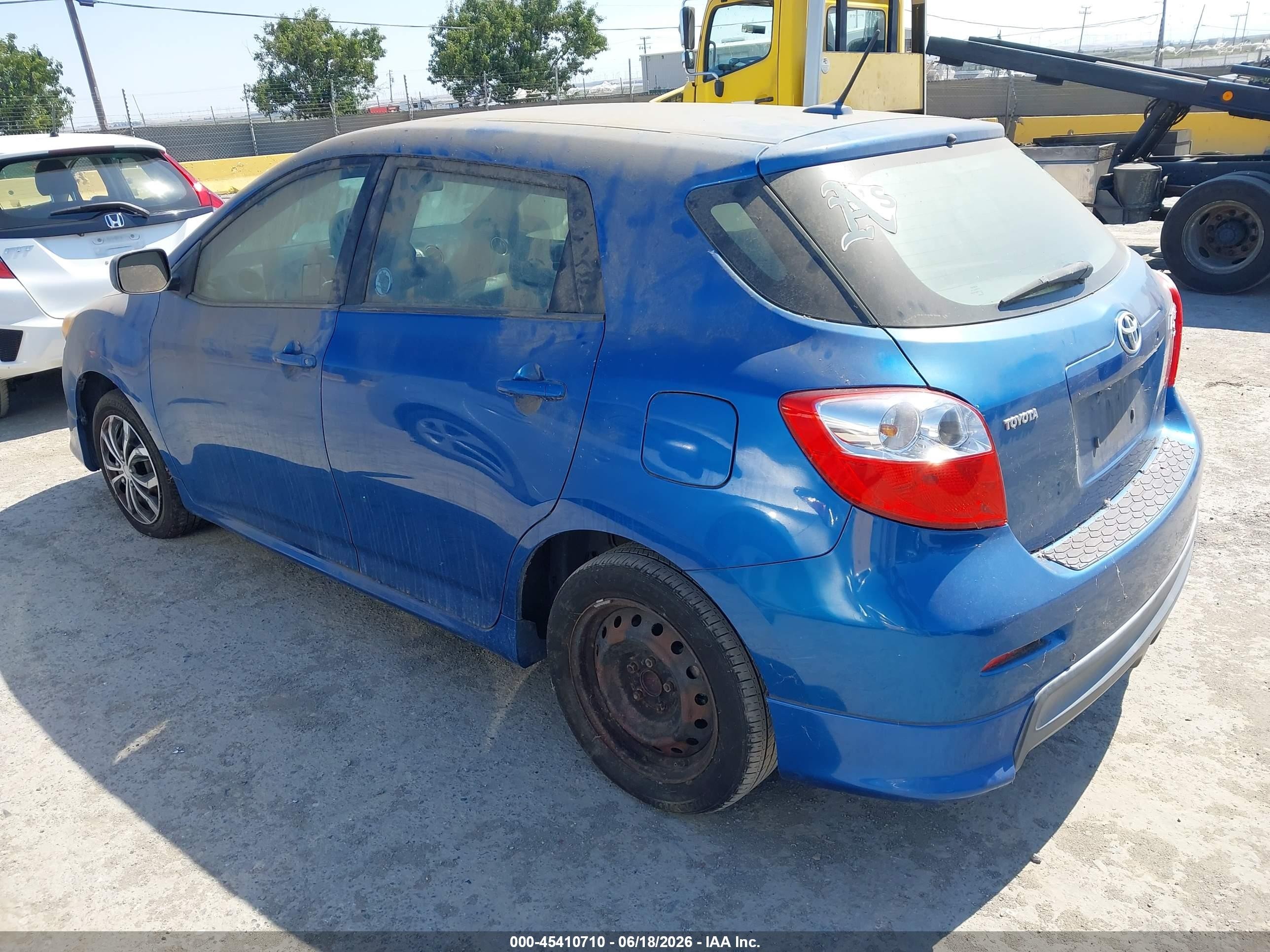 2009 Toyota Matrix S Blue vin: 2T1KE40E49C013317