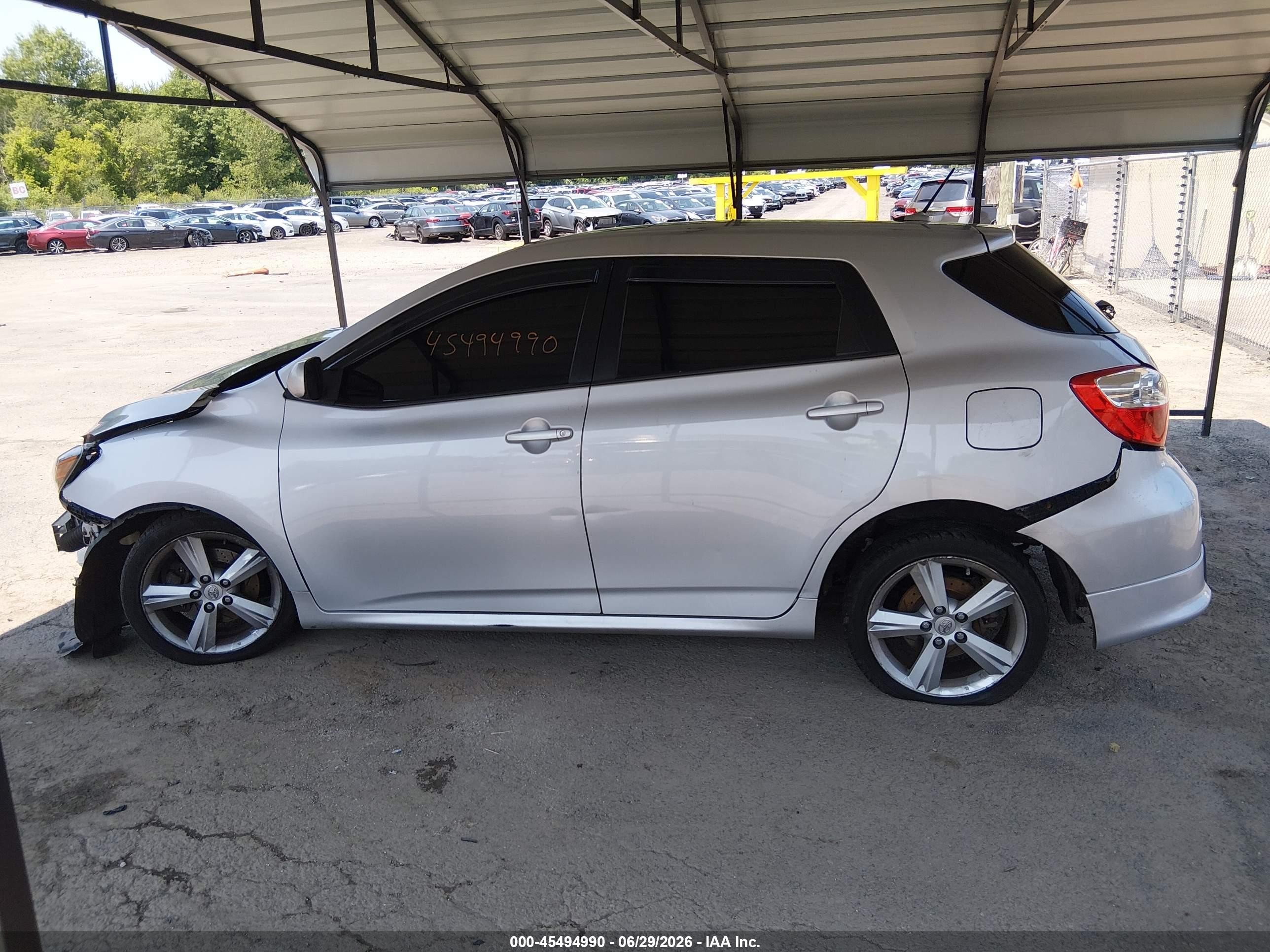 2009 Toyota Matrix S Серебряный vin: 2T1KE40E59C022723